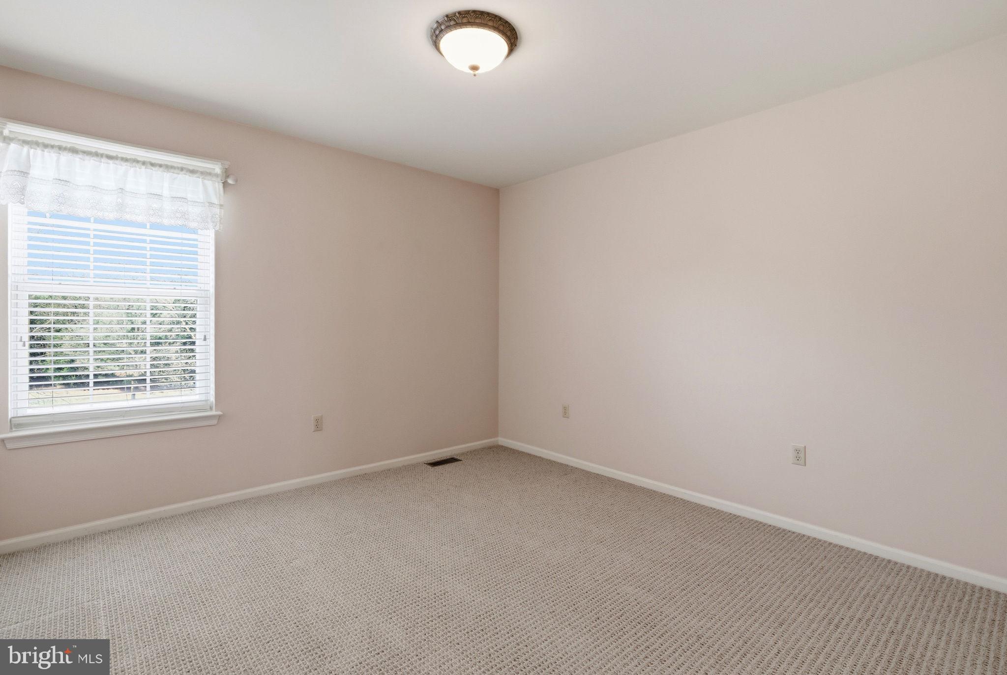 LOCHWOOD ESTATES - Residential