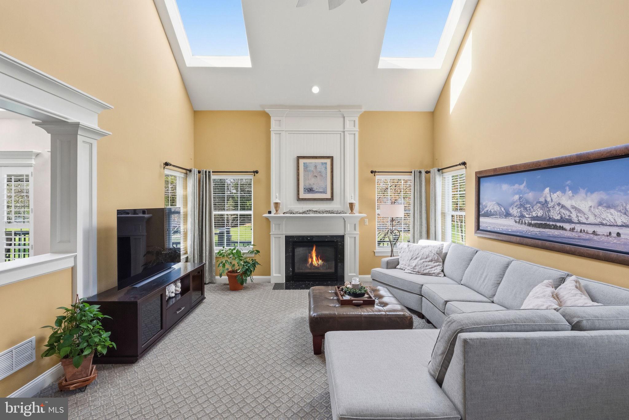 LOCHWOOD ESTATES - Residential