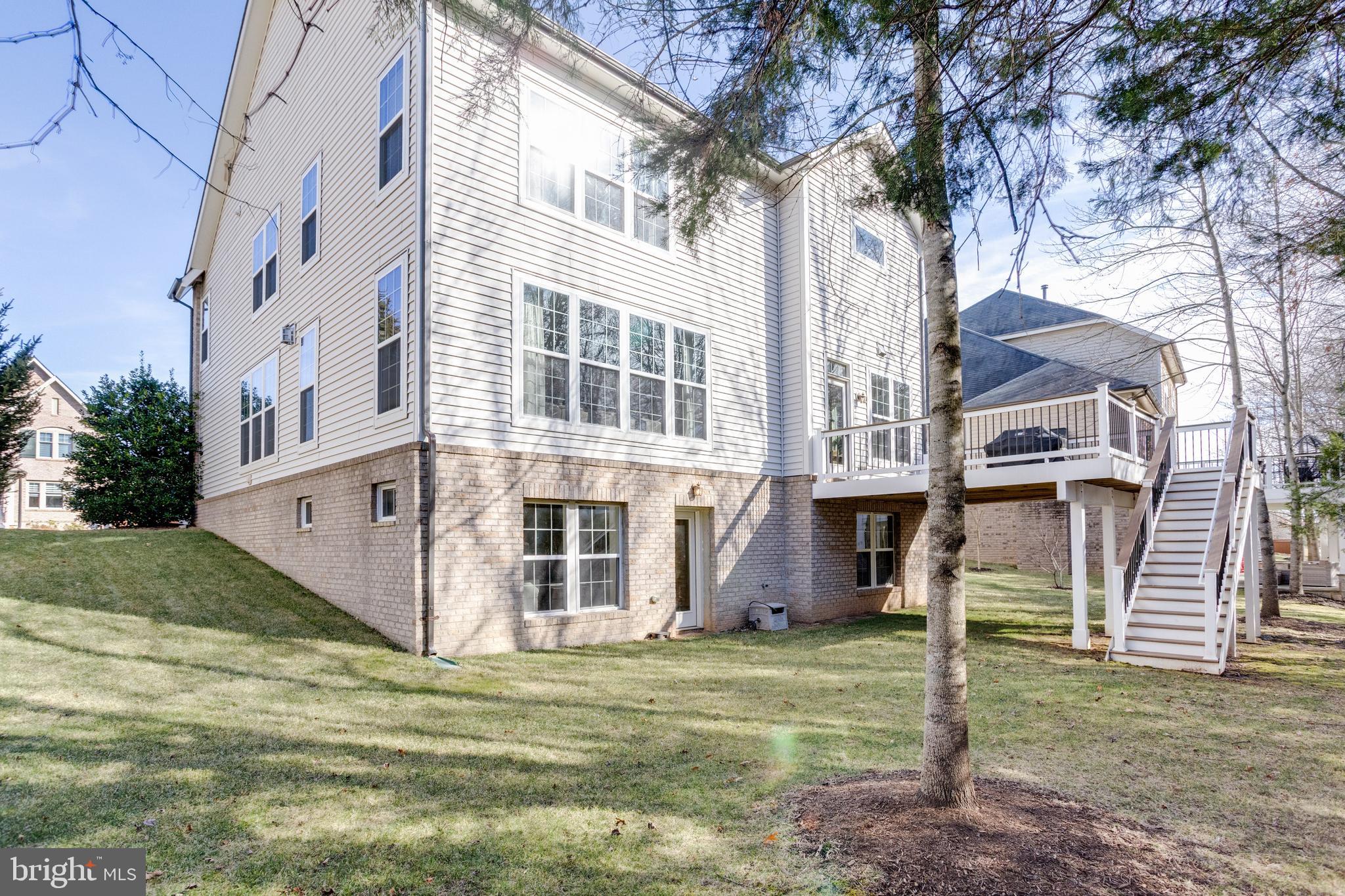 BRAMBLETON - Residential