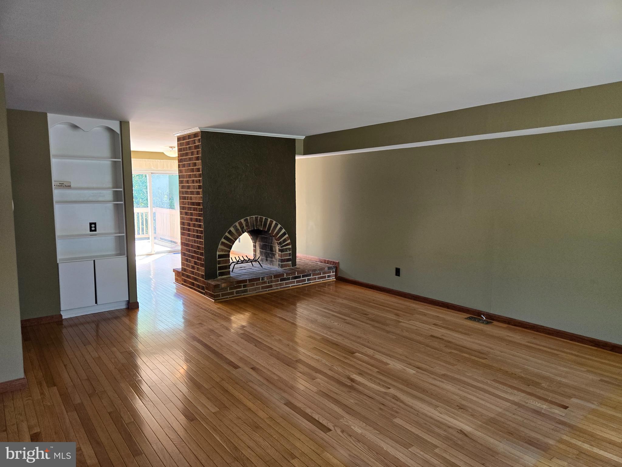 OLDE COLONIAL GREENE - Residential Lease