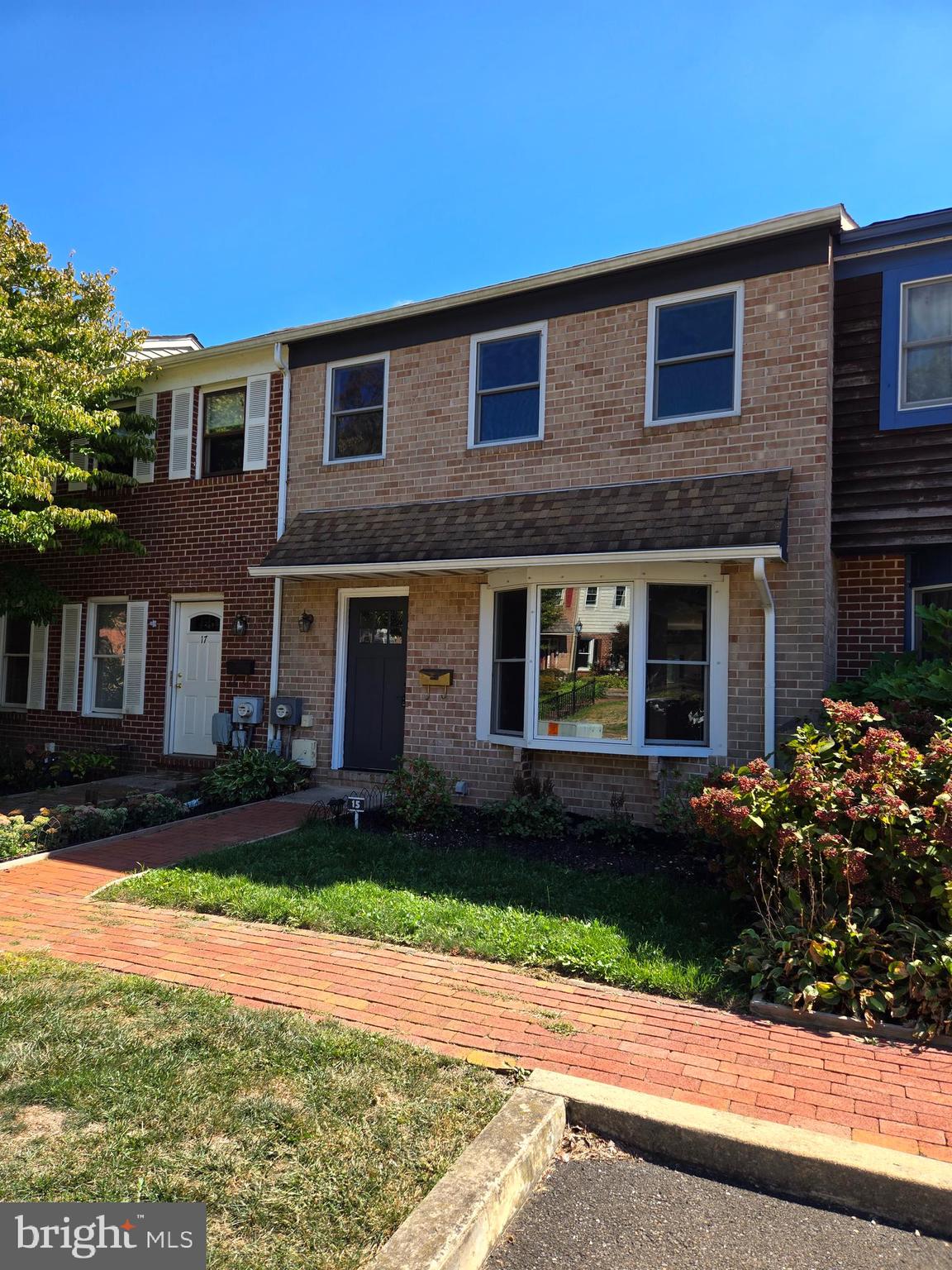 OLDE COLONIAL GREENE - Residential Lease