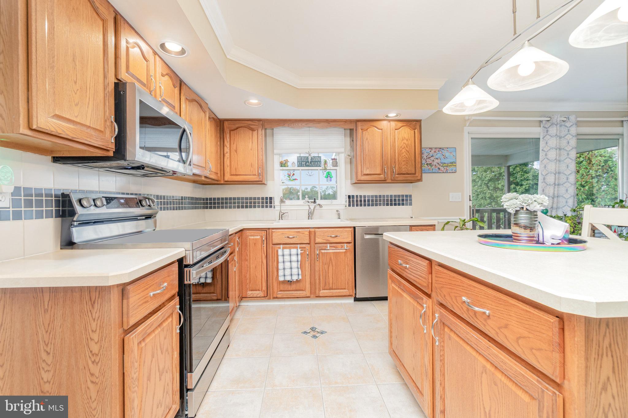 KONHAUS ESTATES - Residential