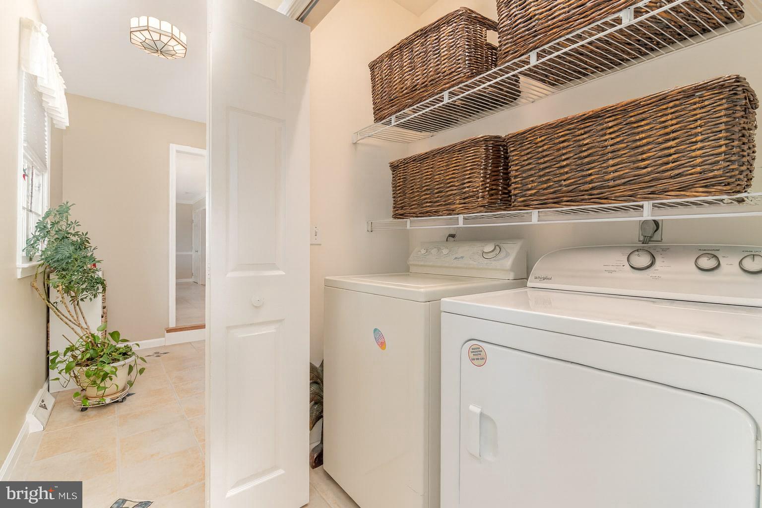 KONHAUS ESTATES - Residential