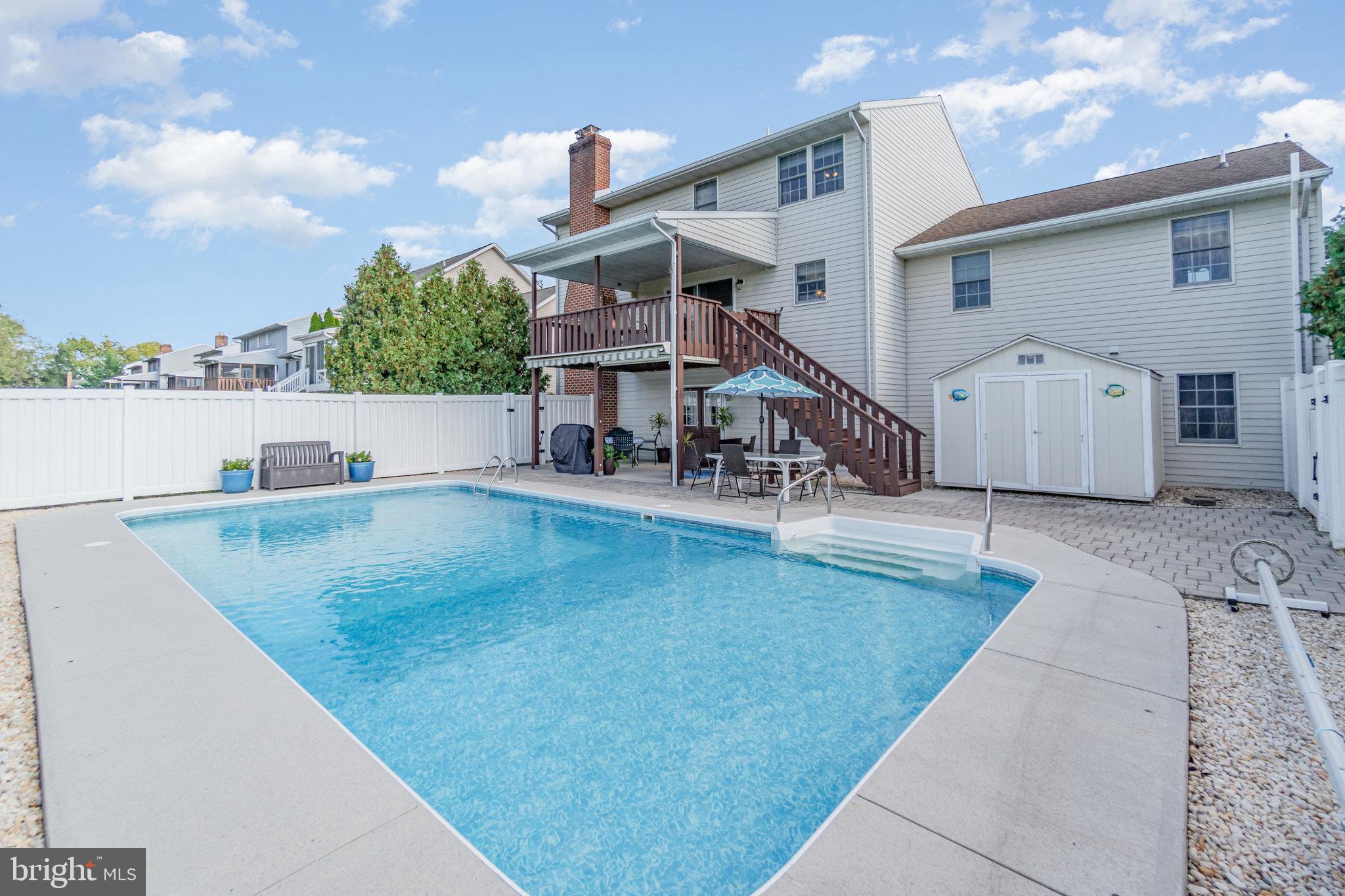 KONHAUS ESTATES - Residential