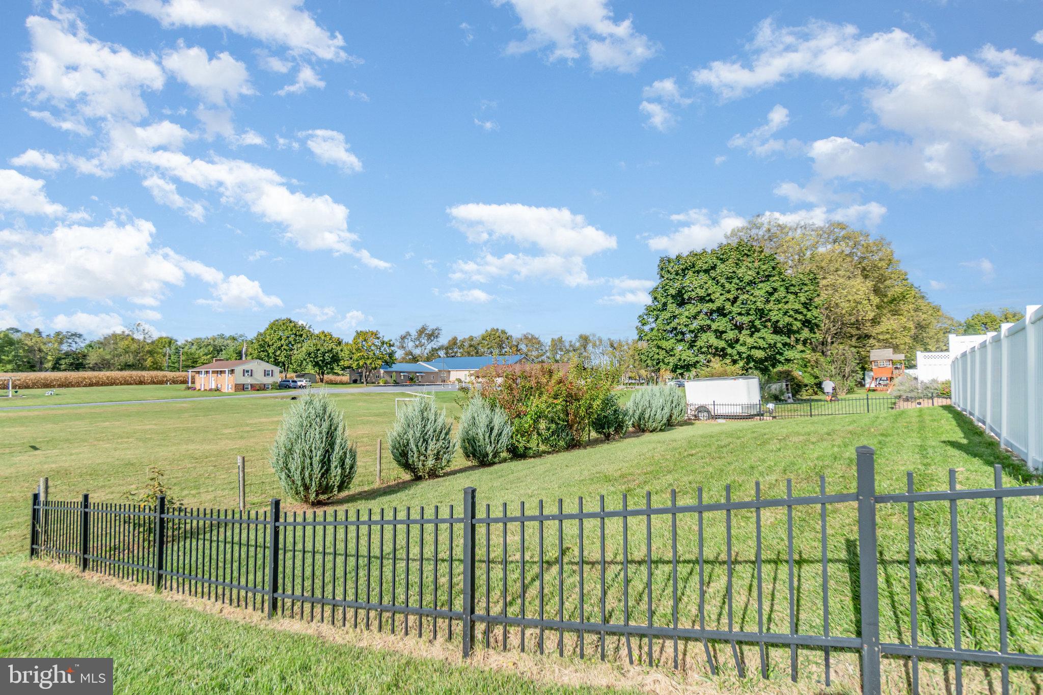 KONHAUS ESTATES - Residential