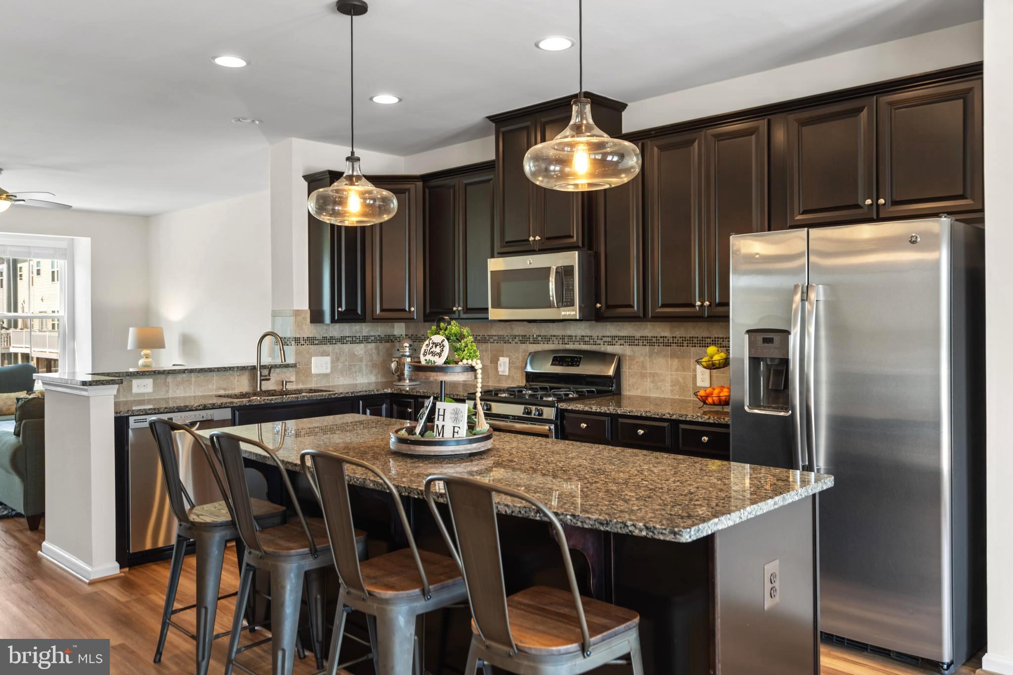 STONE RIDGE - Residential