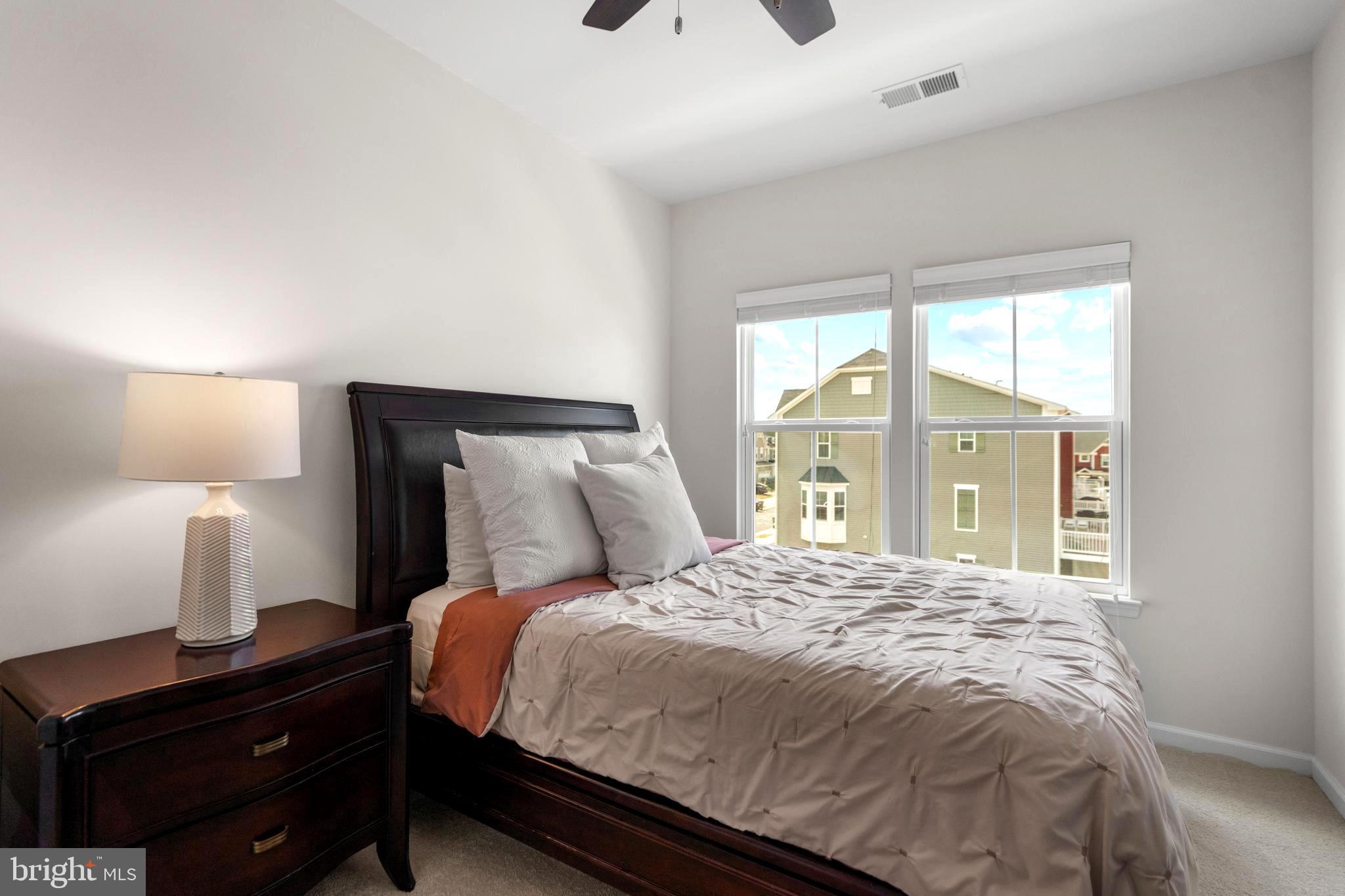 STONE RIDGE - Residential