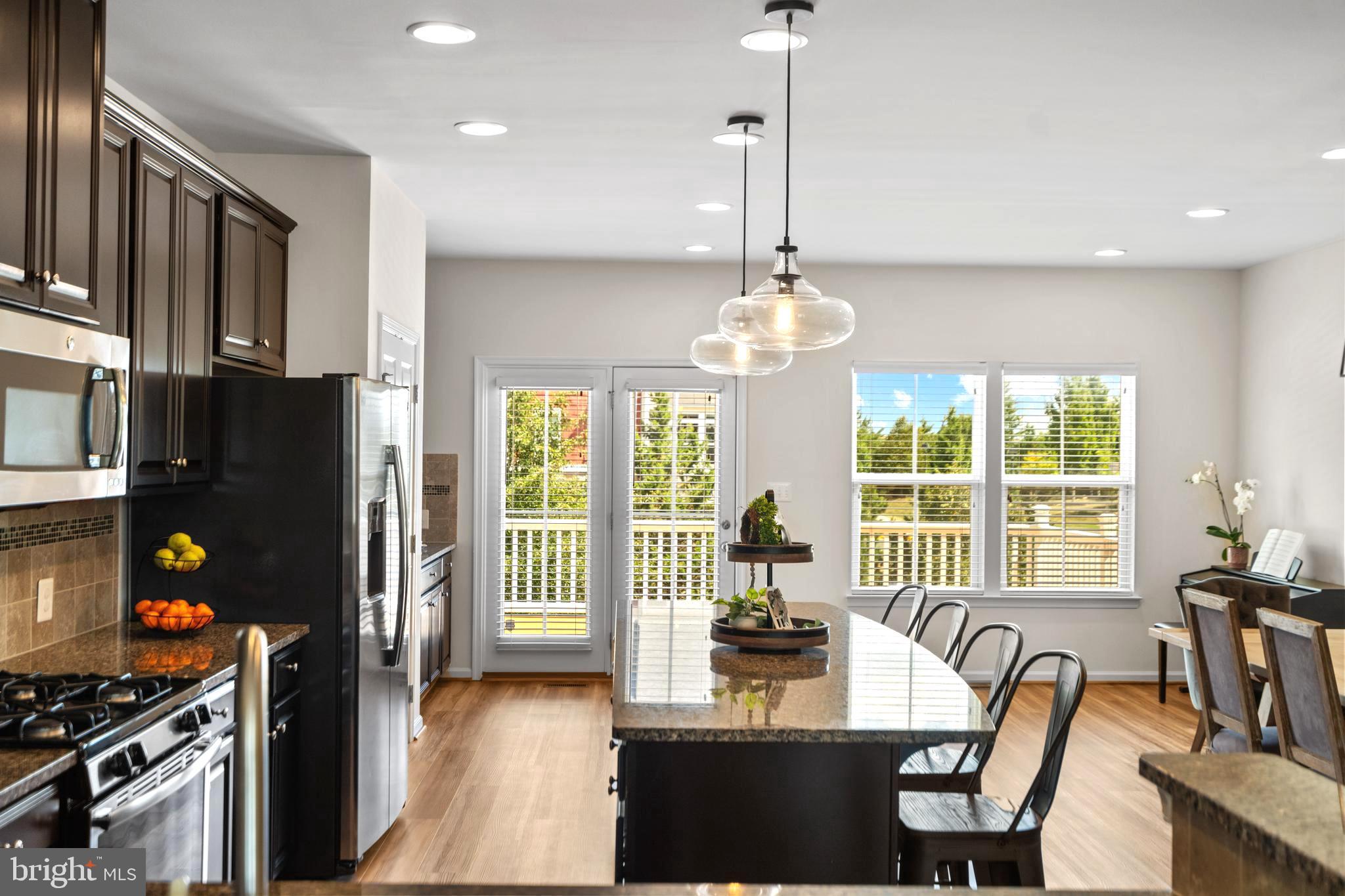 STONE RIDGE - Residential