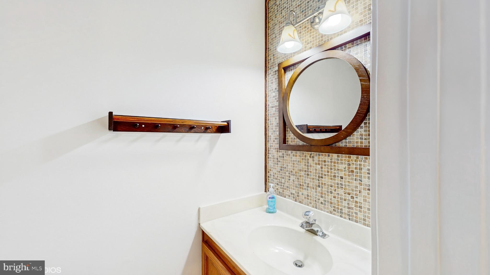 LAKE RIDGE - SPRINGWOODS - Residential