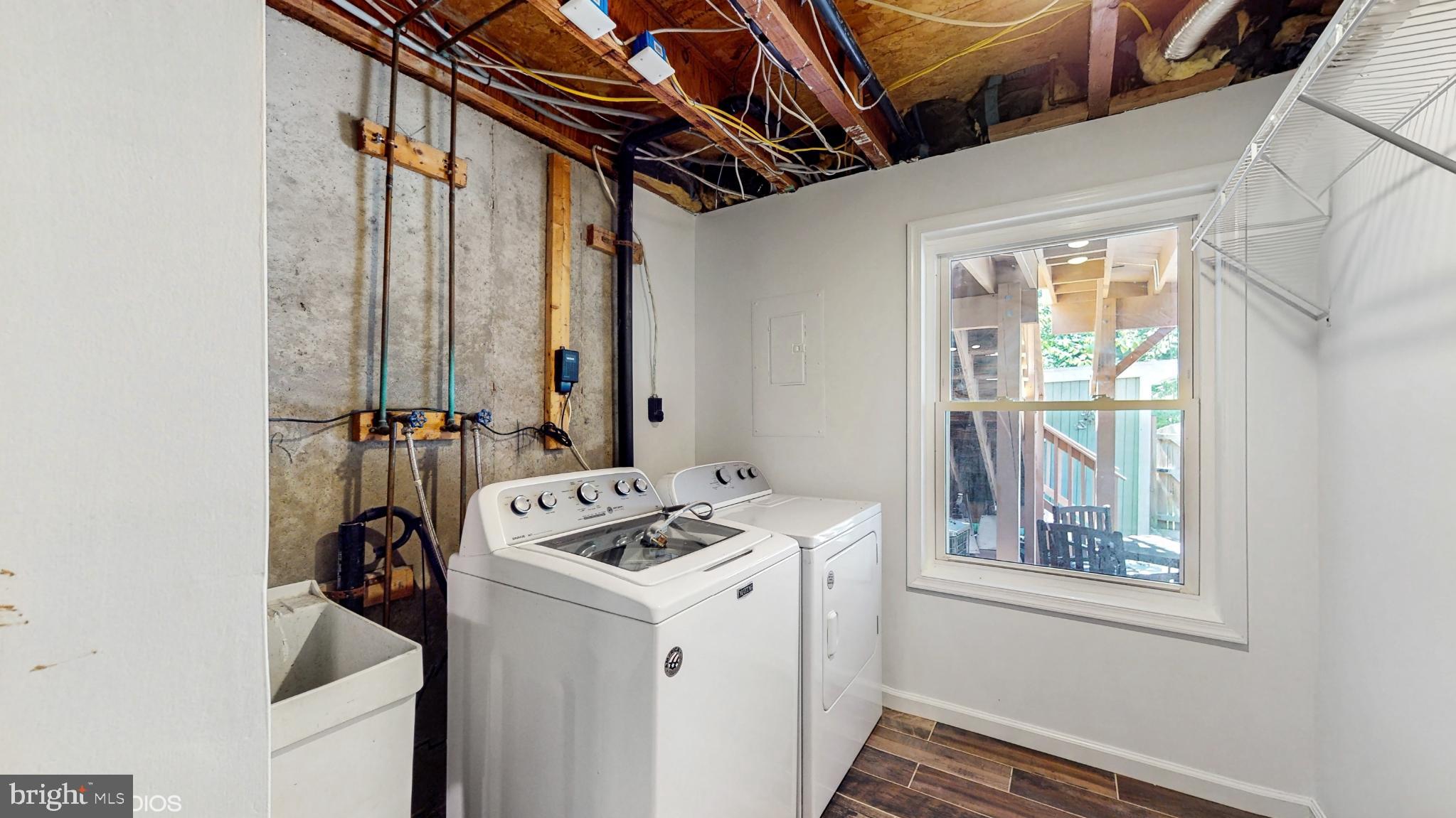 LAKE RIDGE - SPRINGWOODS - Residential