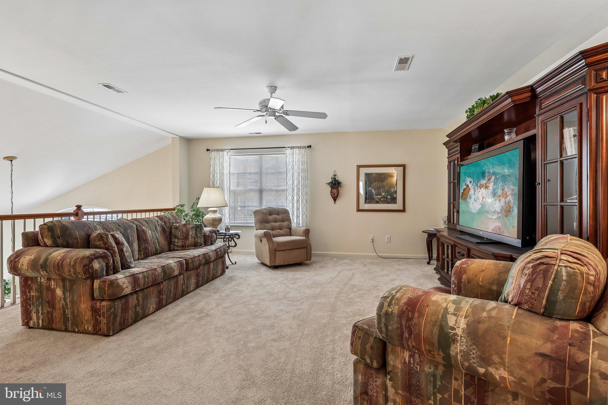 FOUR SEASONS AT FARM - Residential