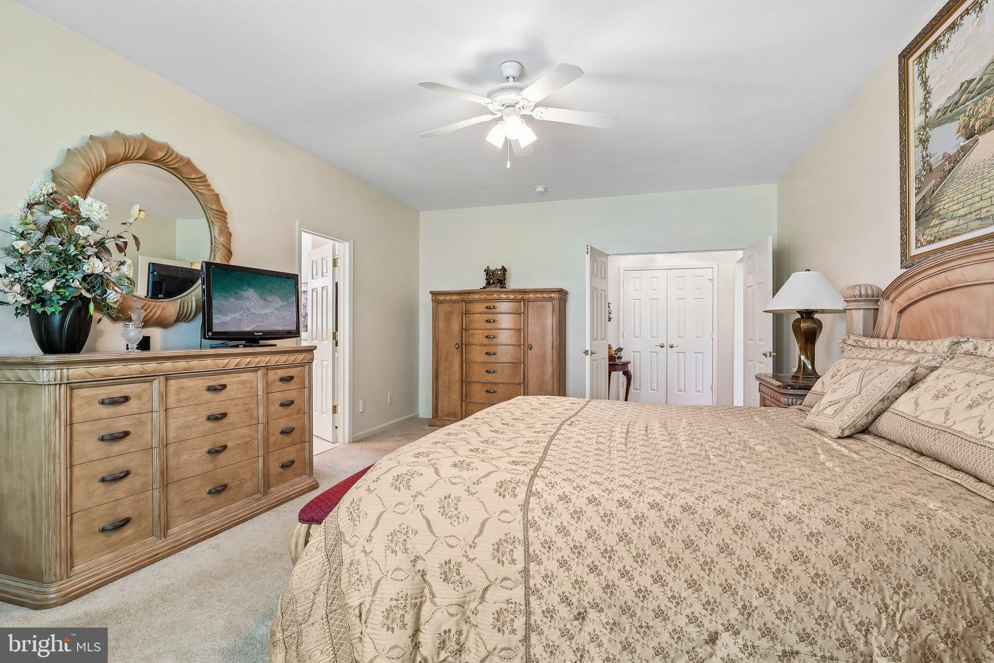 FOUR SEASONS AT FARM - Residential