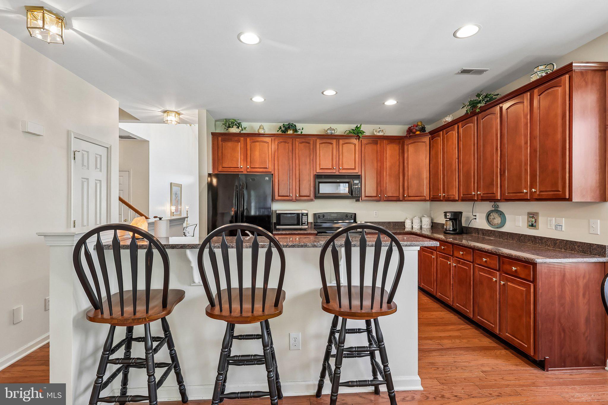 FOUR SEASONS AT FARM - Residential