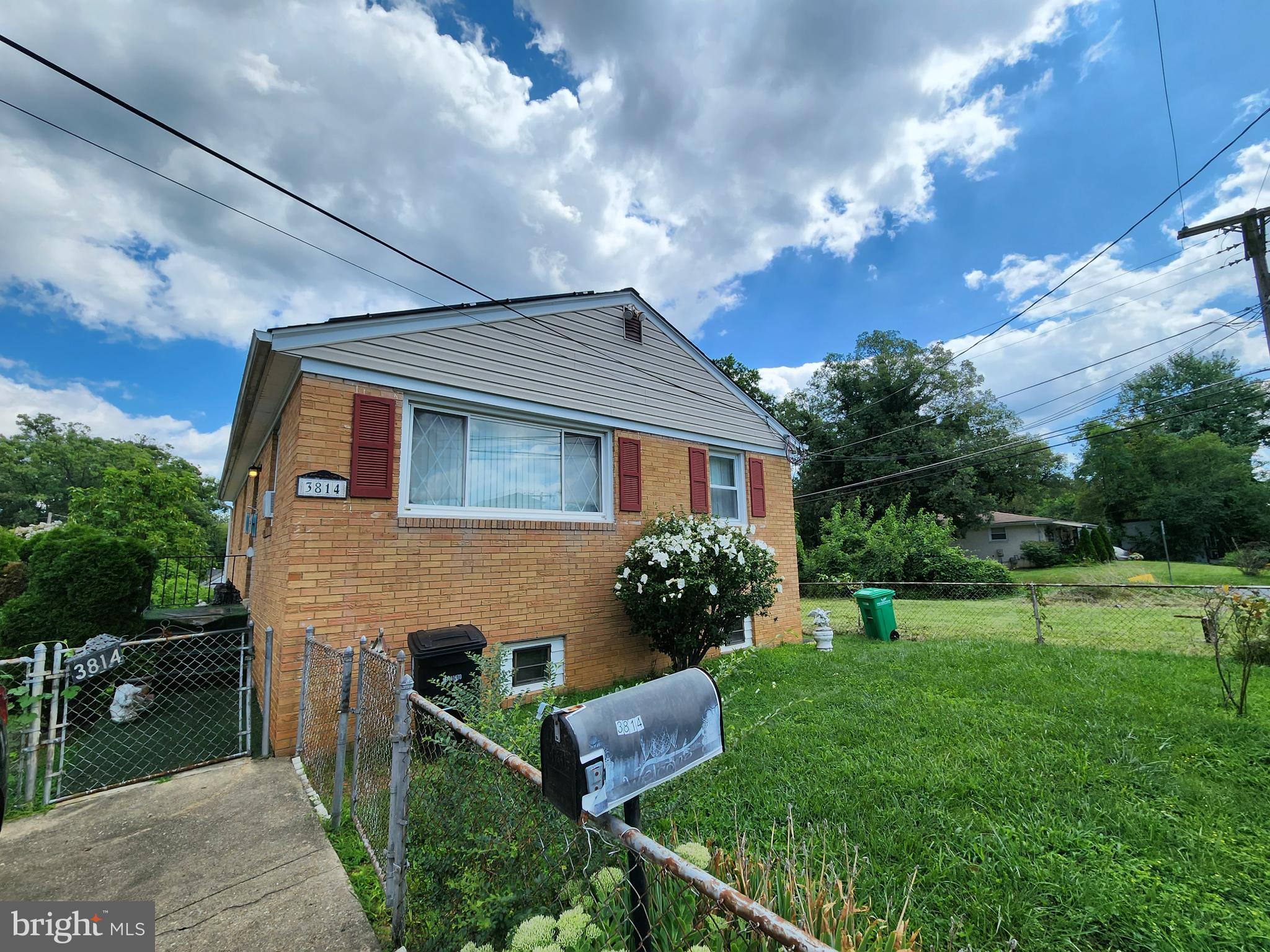 BOULEVARD HEIGHTS - Residential