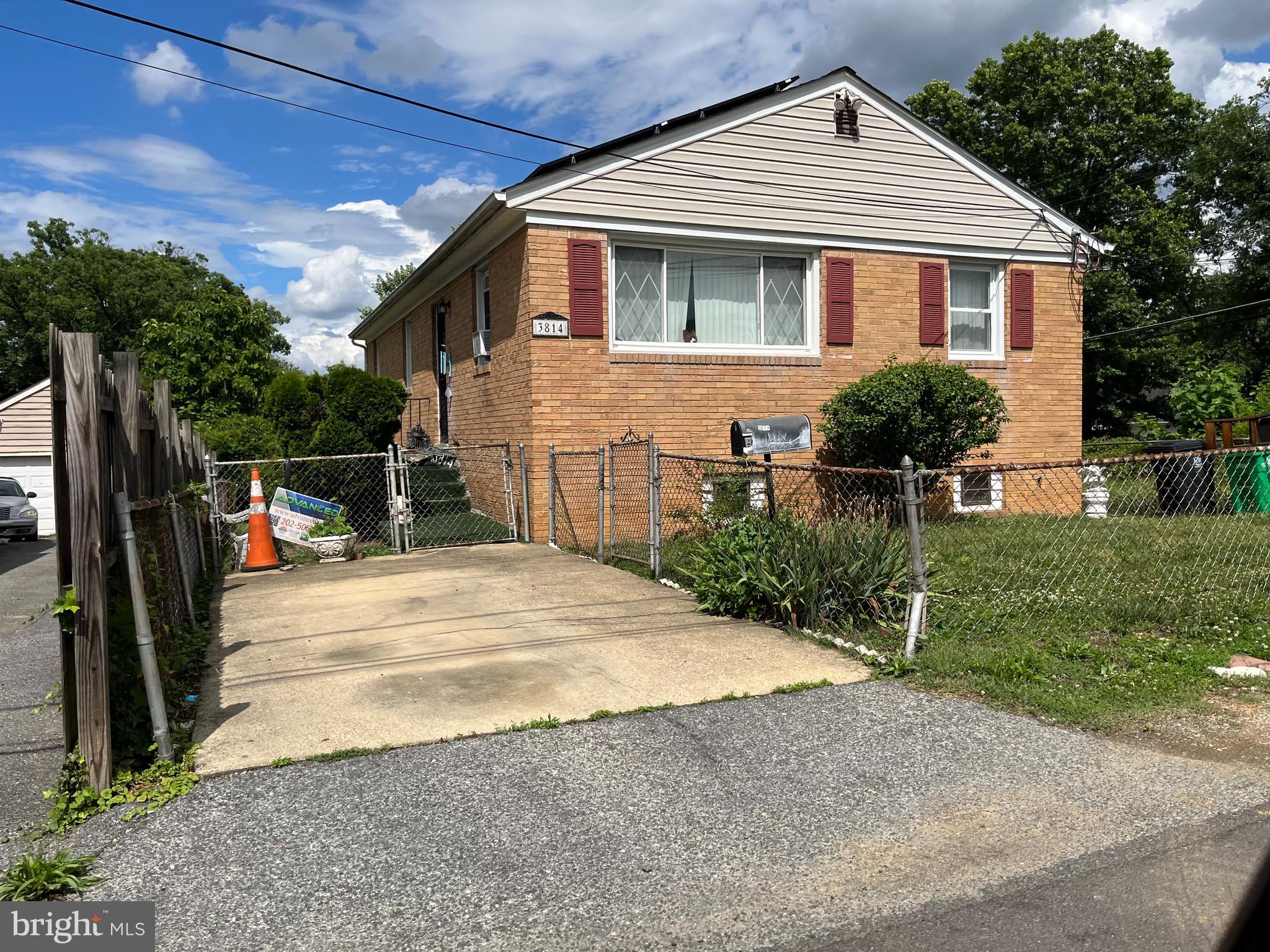 BOULEVARD HEIGHTS - Residential