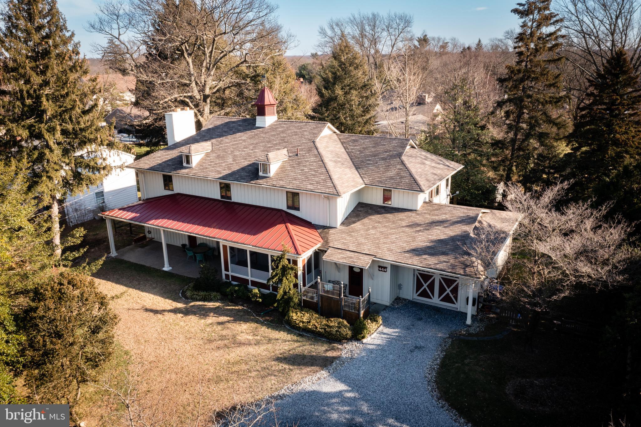 444 SHADY LANE