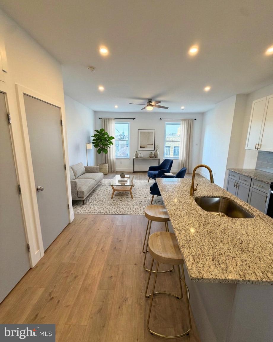 914 SNYDER AVENUE 3