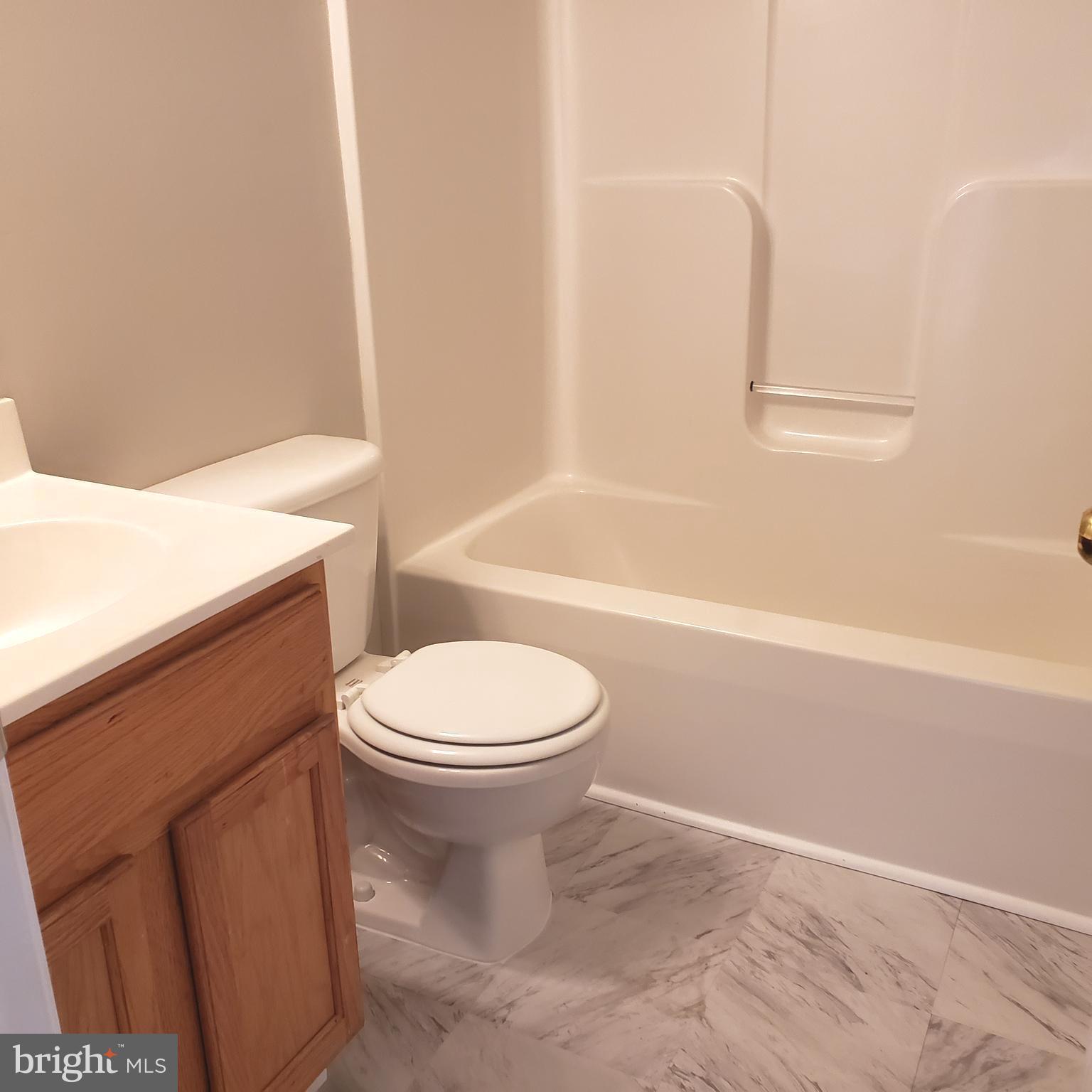 DOMINION KNOLLS - Residential