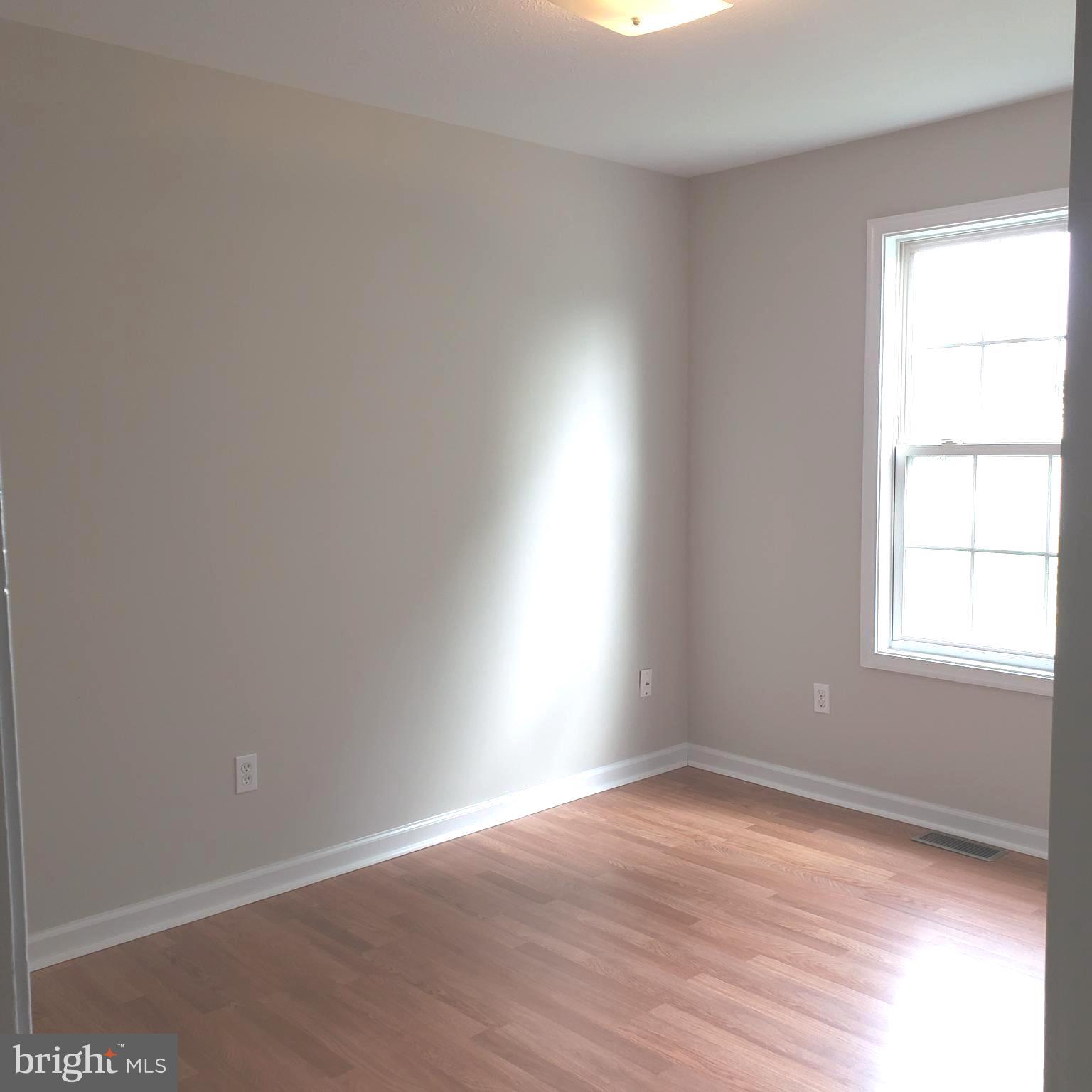 DOMINION KNOLLS - Residential