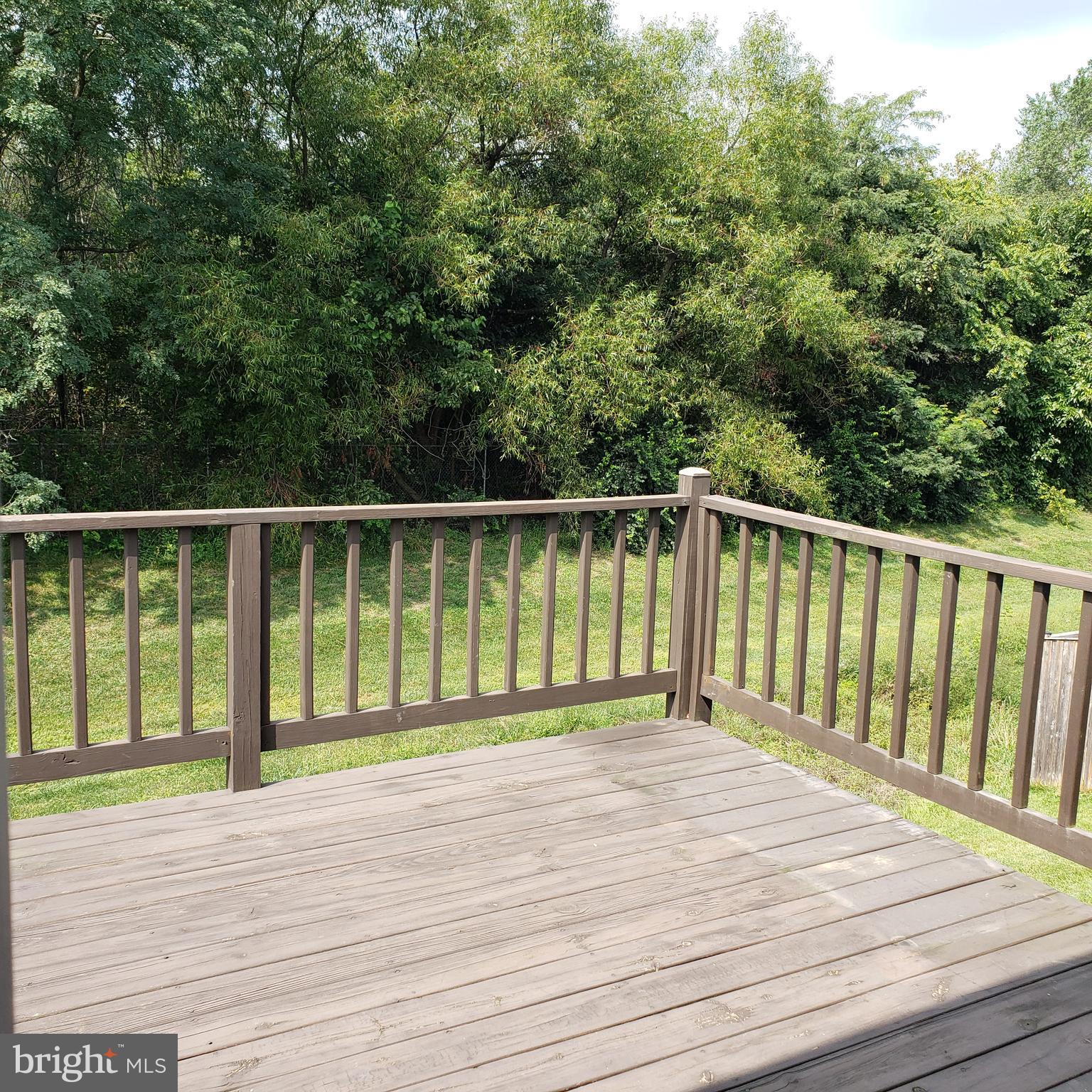 DOMINION KNOLLS - Residential