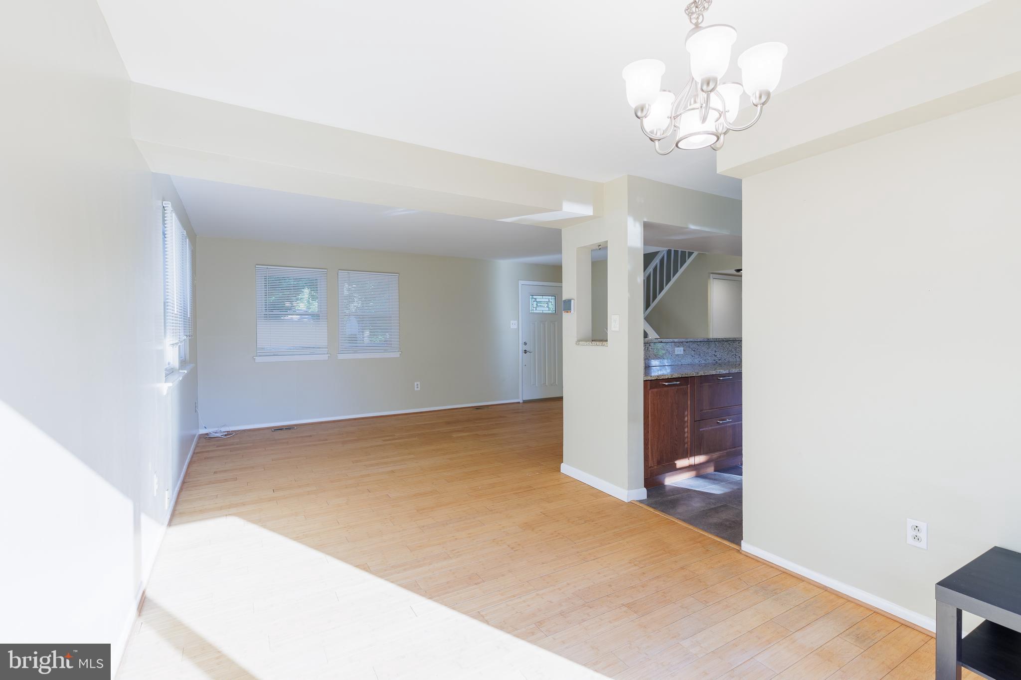 VILLAGE OF OAKLAND MILLS - Residential