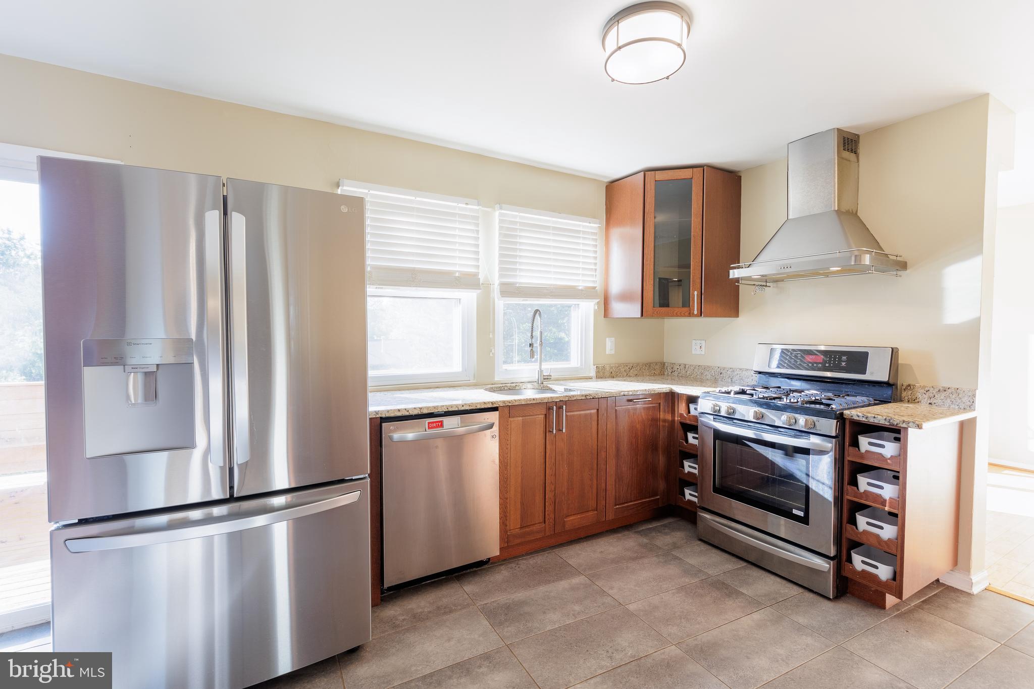 VILLAGE OF OAKLAND MILLS - Residential