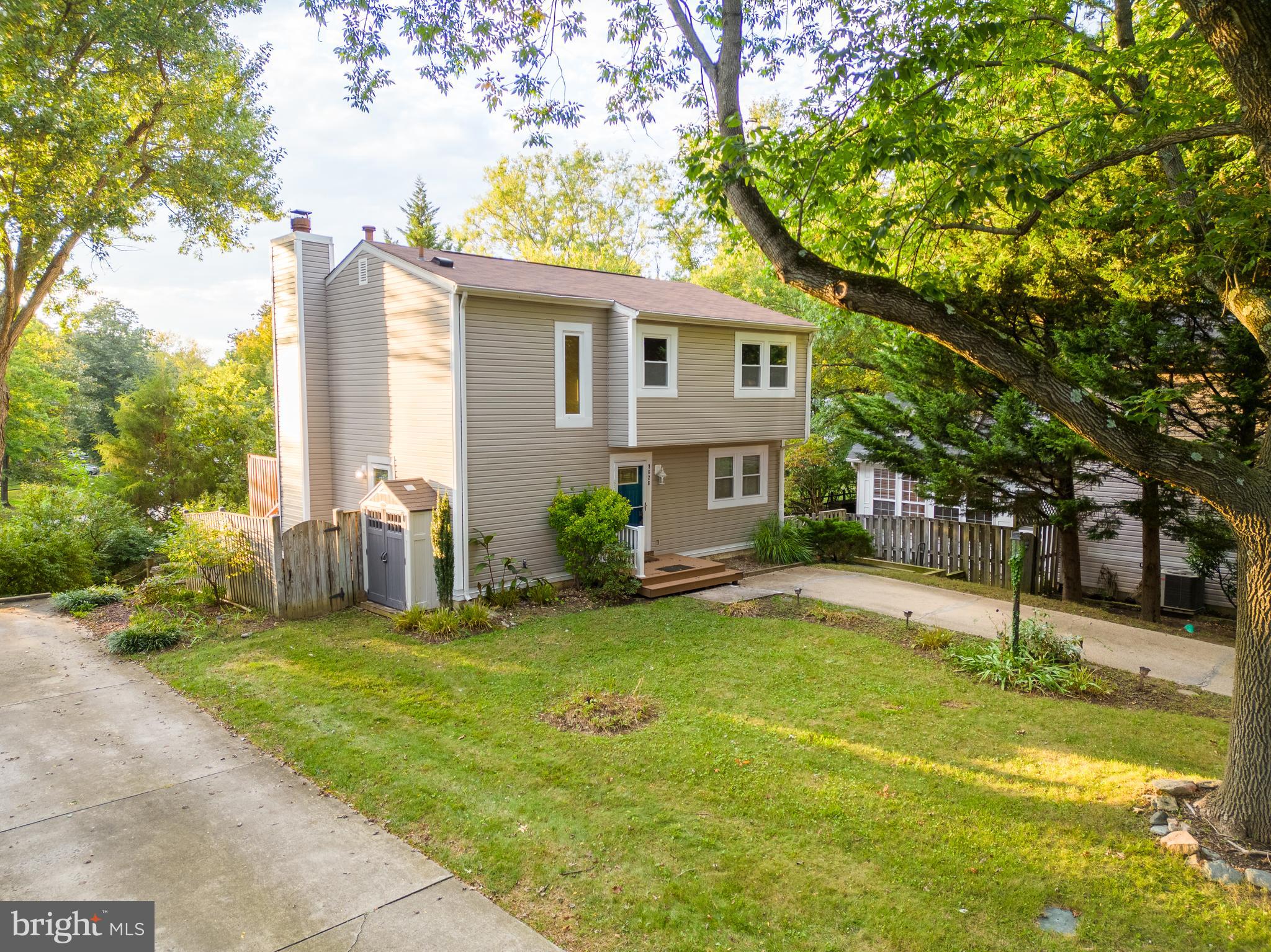 VILLAGE OF OAKLAND MILLS - Residential