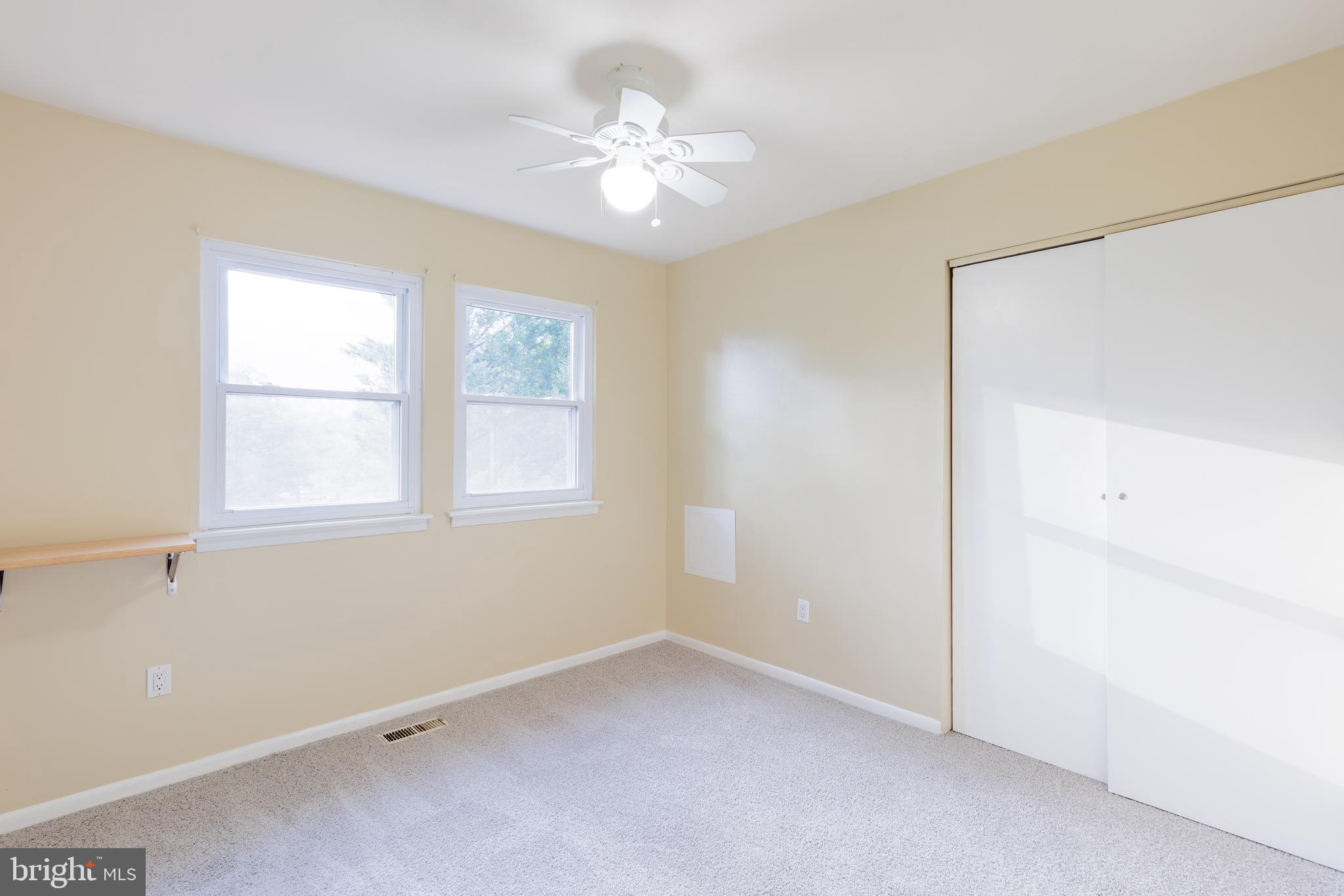 VILLAGE OF OAKLAND MILLS - Residential