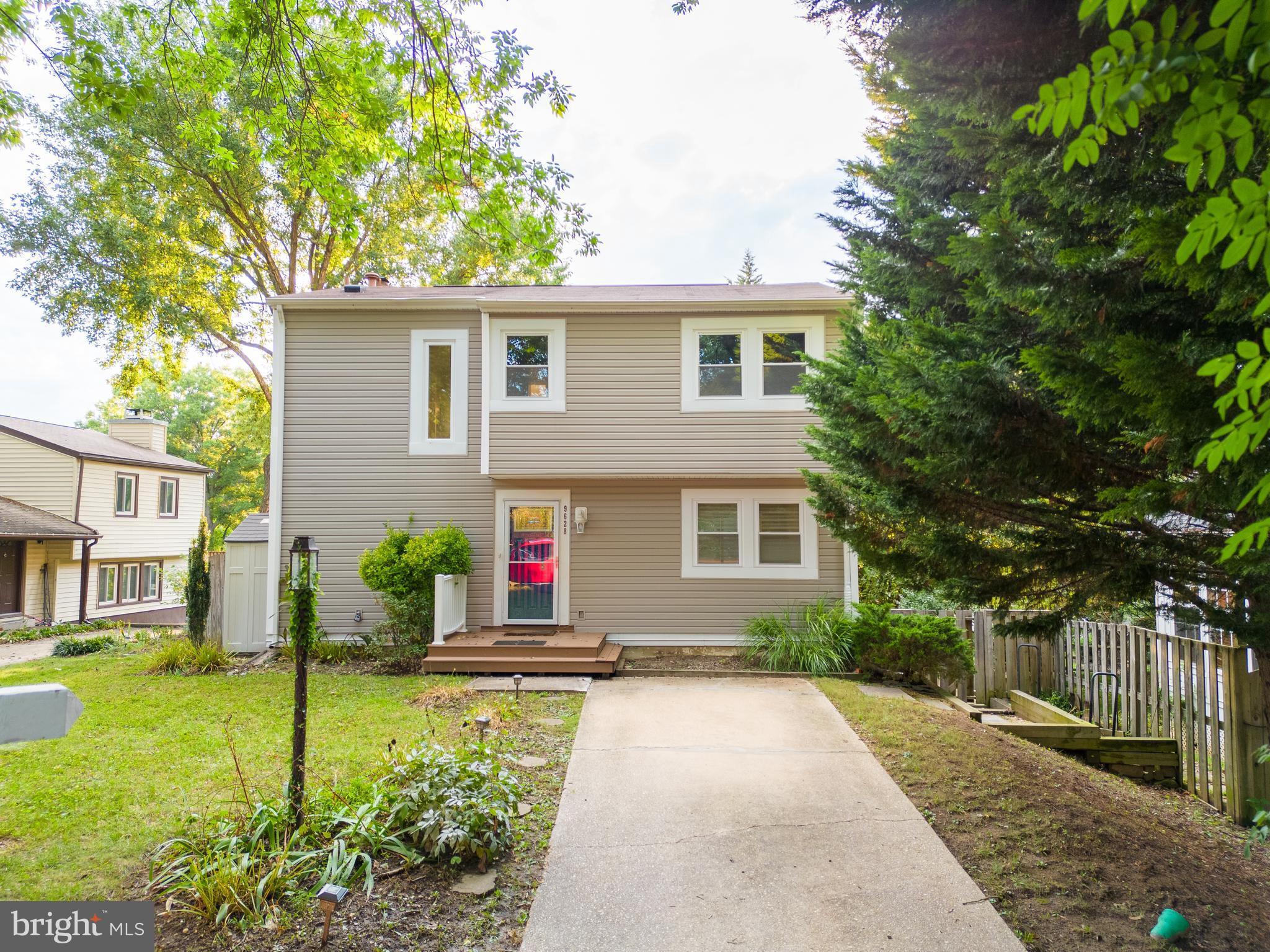 VILLAGE OF OAKLAND MILLS - Residential