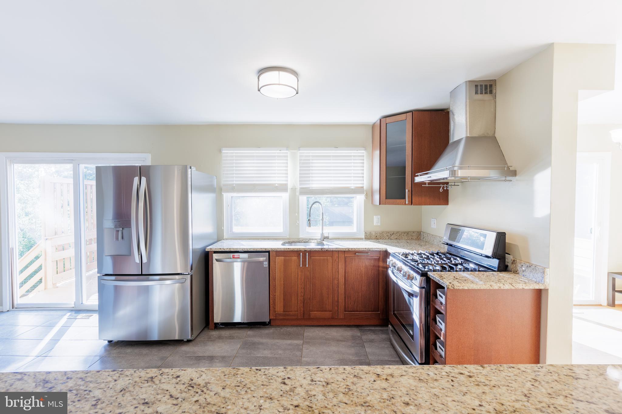 VILLAGE OF OAKLAND MILLS - Residential