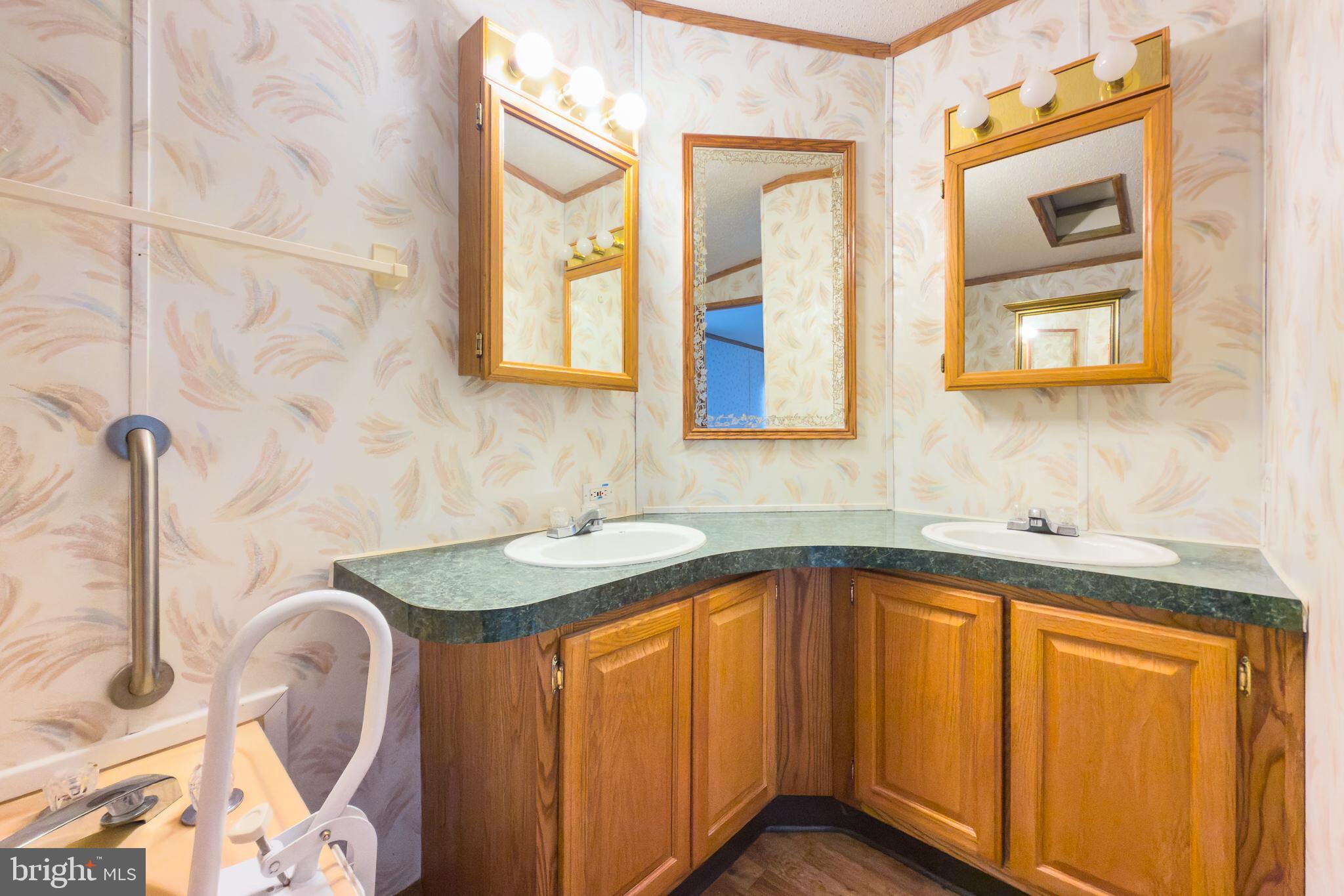 FOREST VIEW VILLAGE - Residential