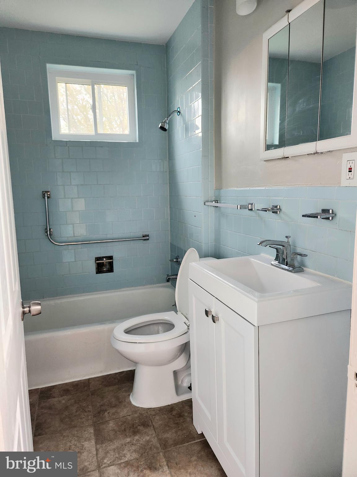 WALTHERSON - Residential Lease