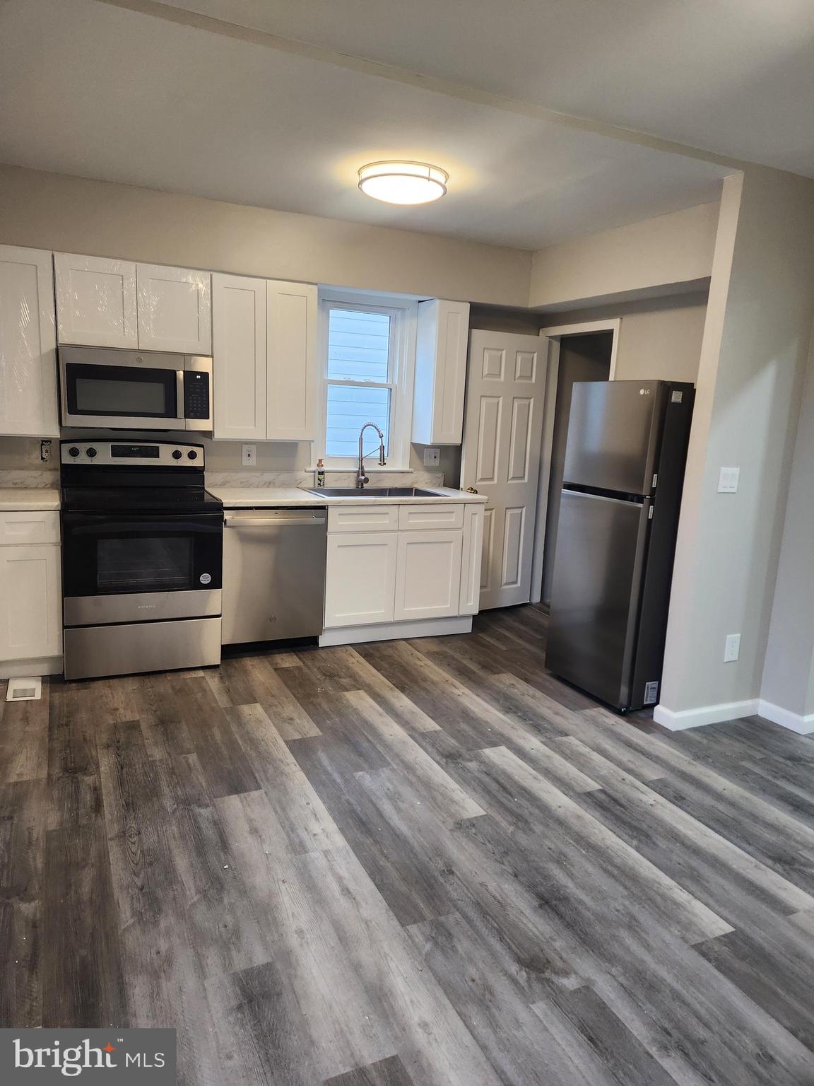 WALTHERSON - Residential Lease