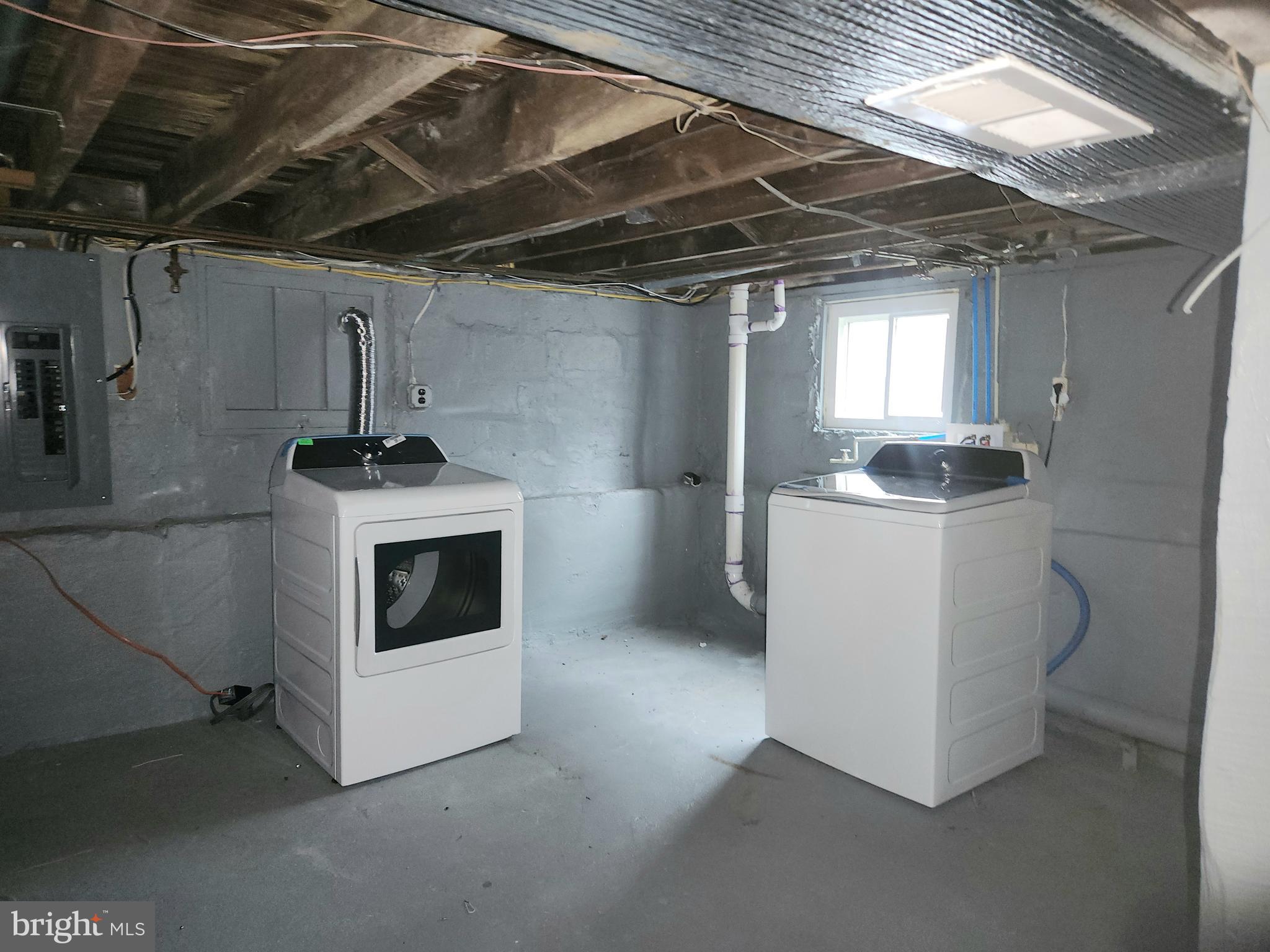 WALTHERSON - Residential Lease