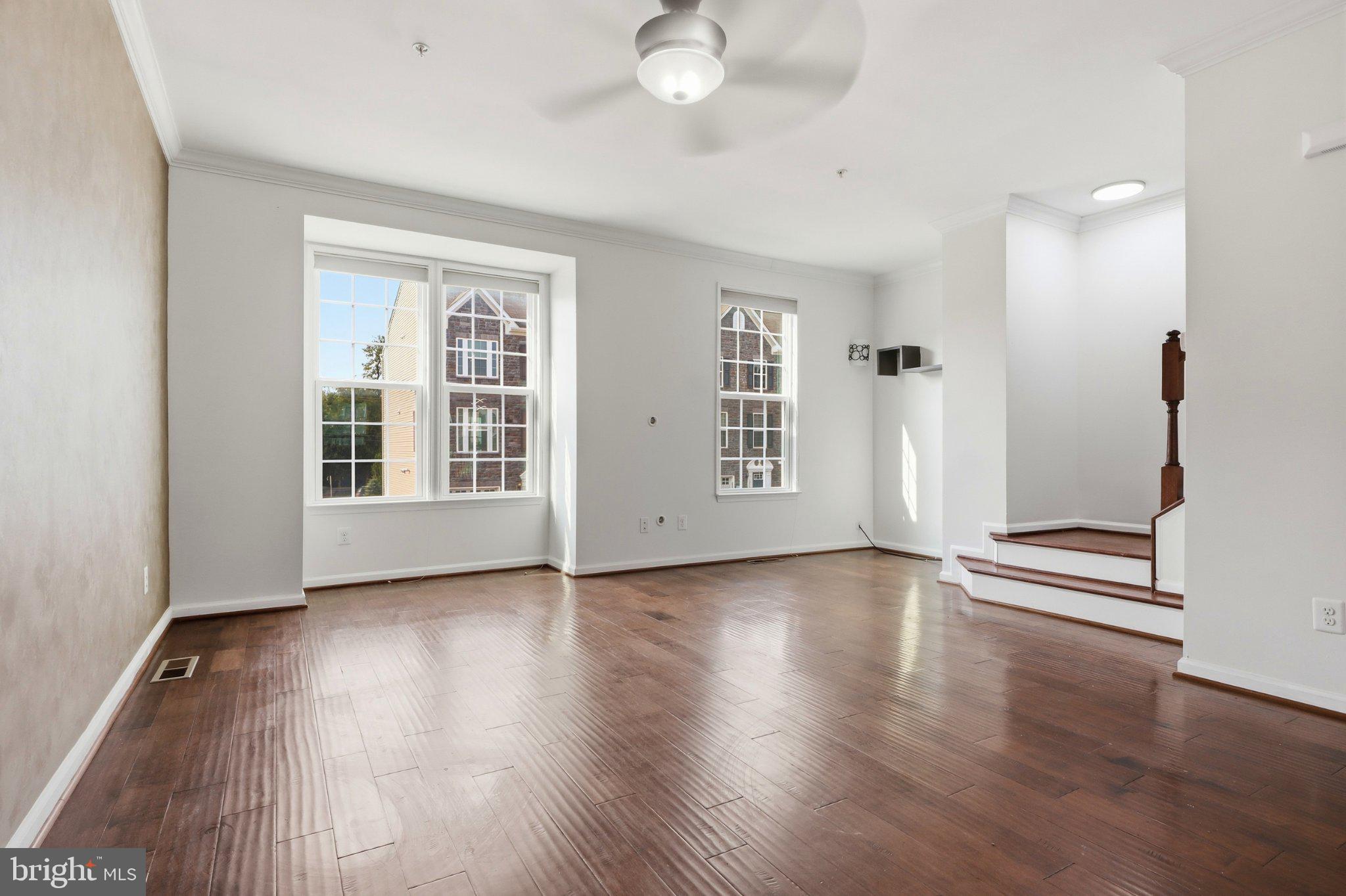 1264 RANNOCH LANE 128