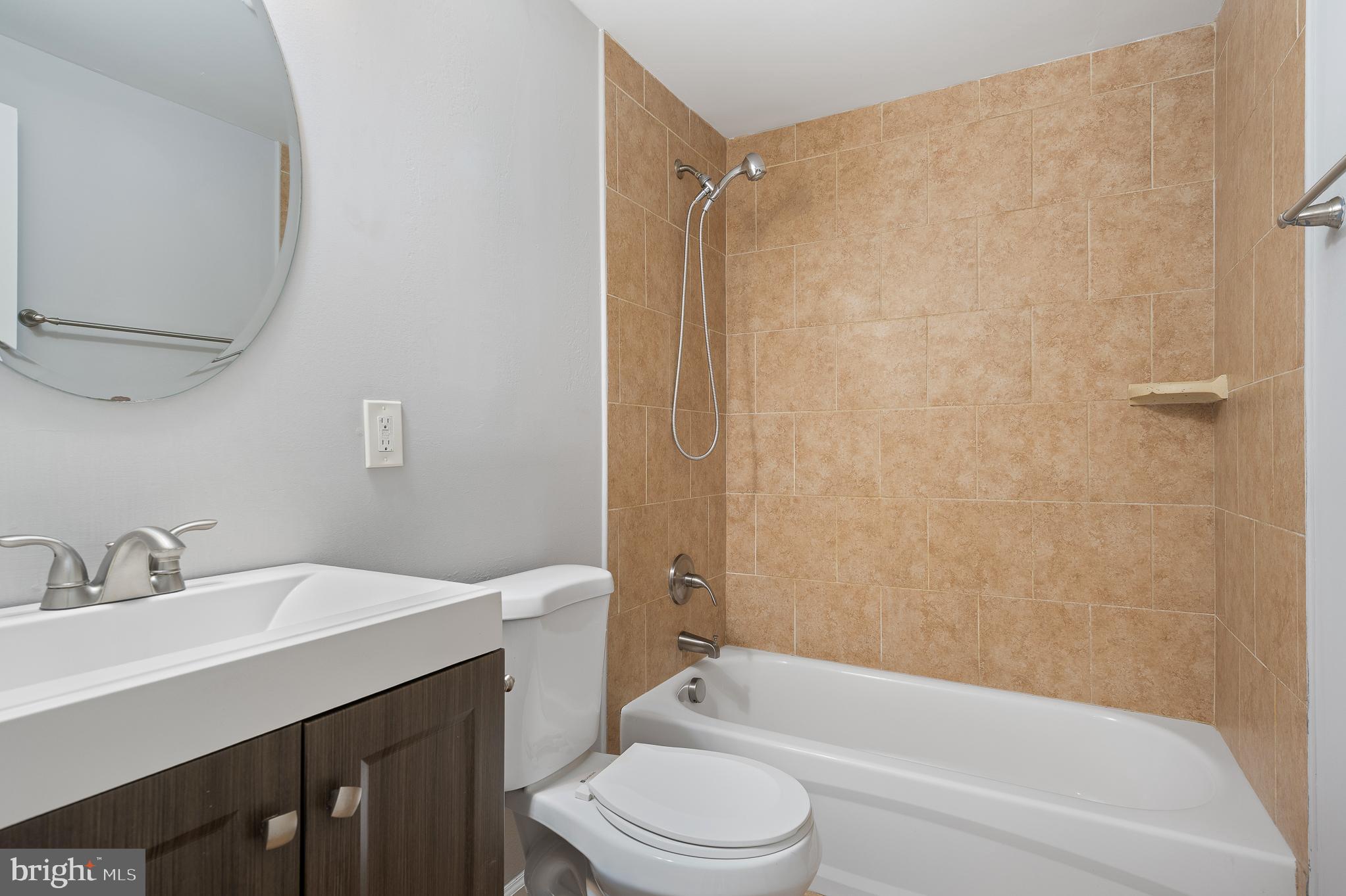 RIVERVIEW - Residential