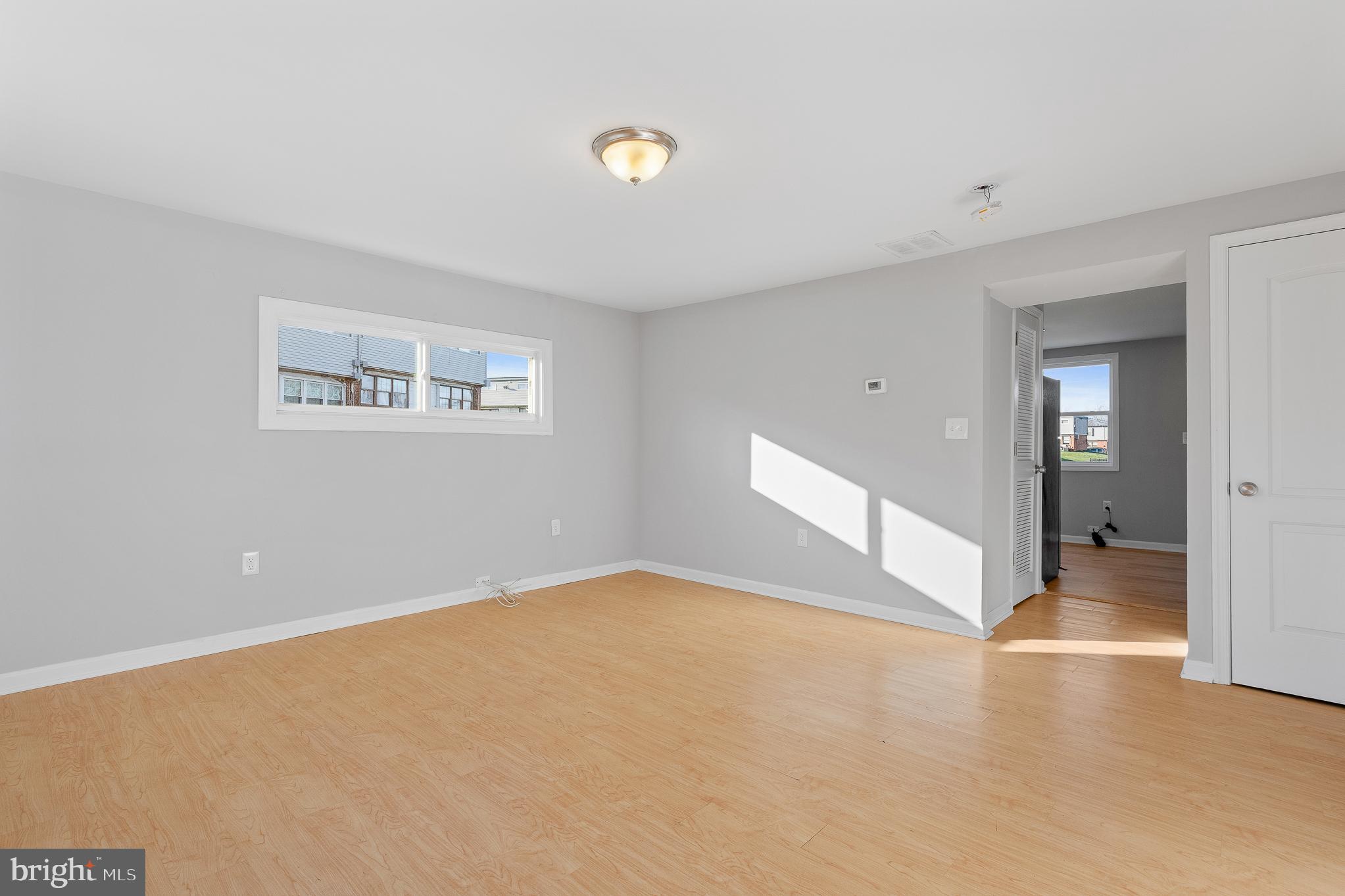 RIVERVIEW - Residential