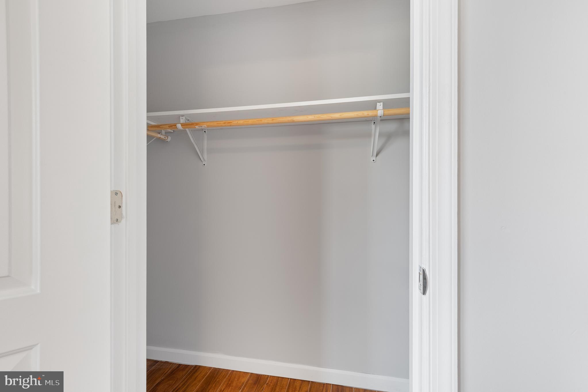 RIVERVIEW - Residential