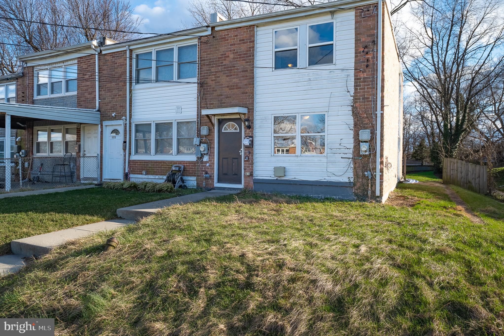 RIVERVIEW - Residential