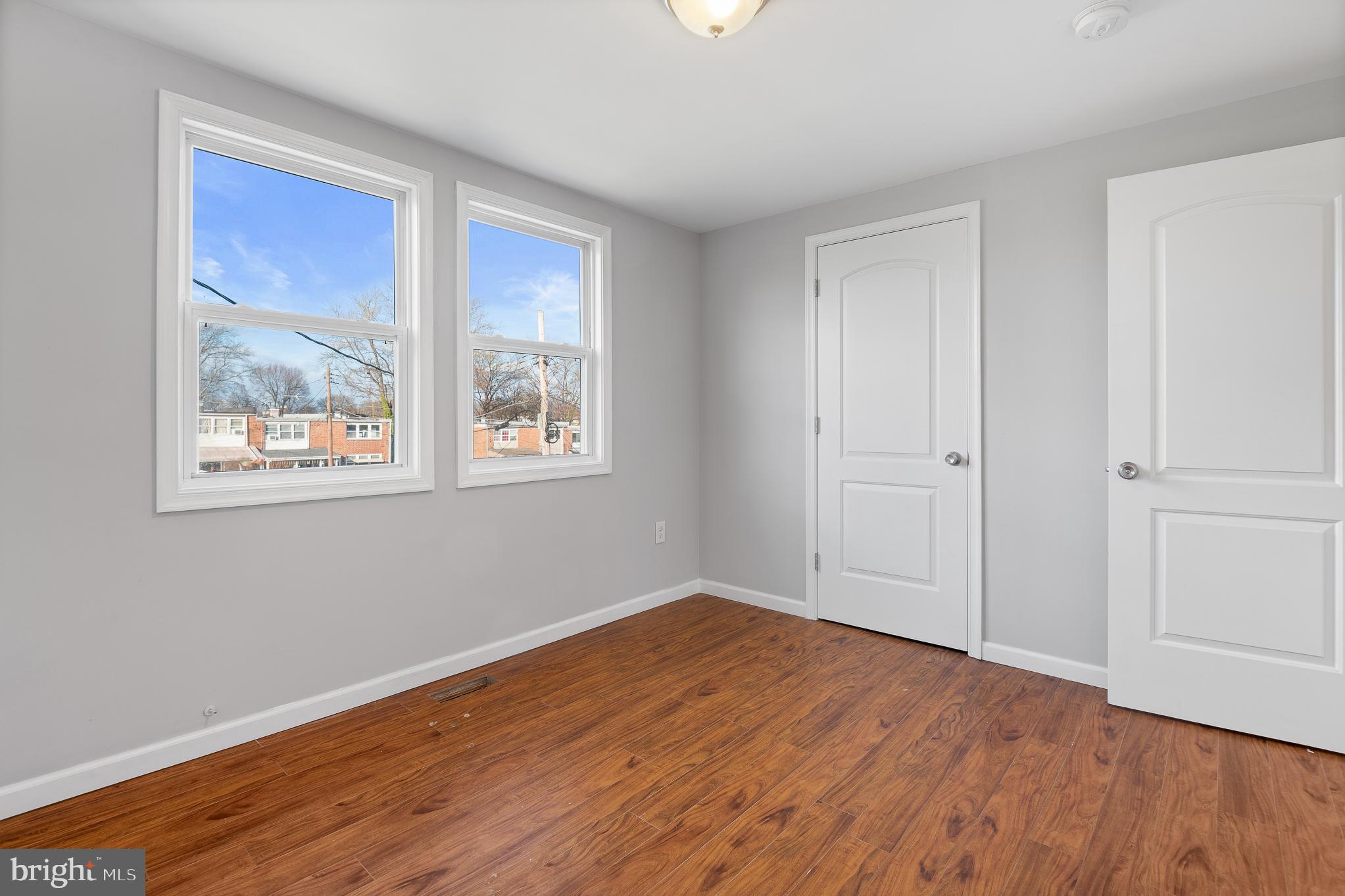 RIVERVIEW - Residential