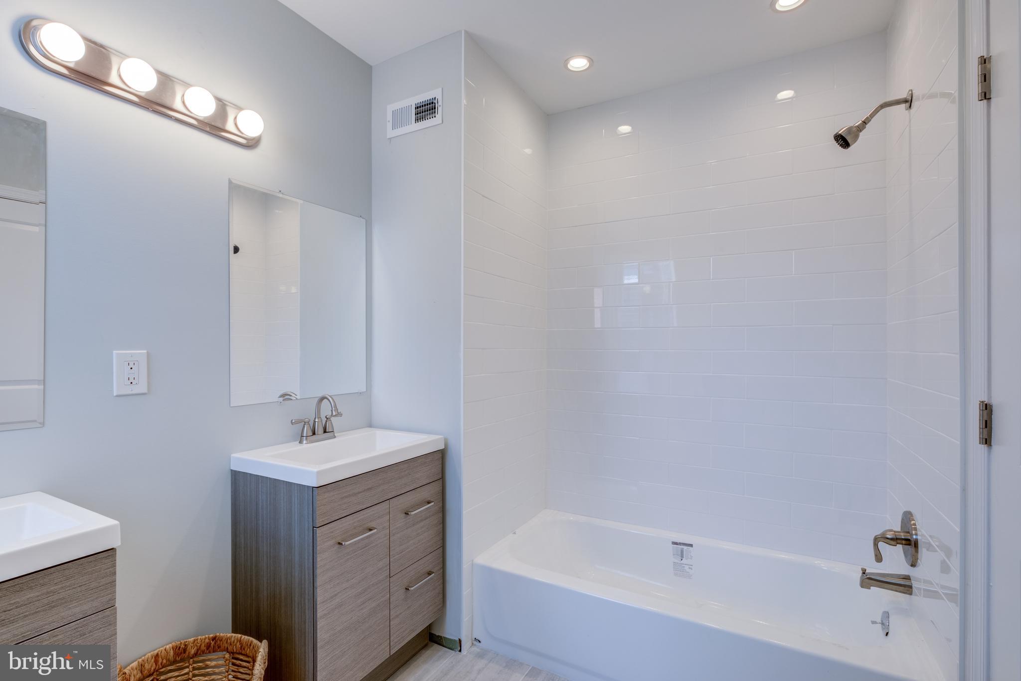 BREWERYTOWN - Residential Lease