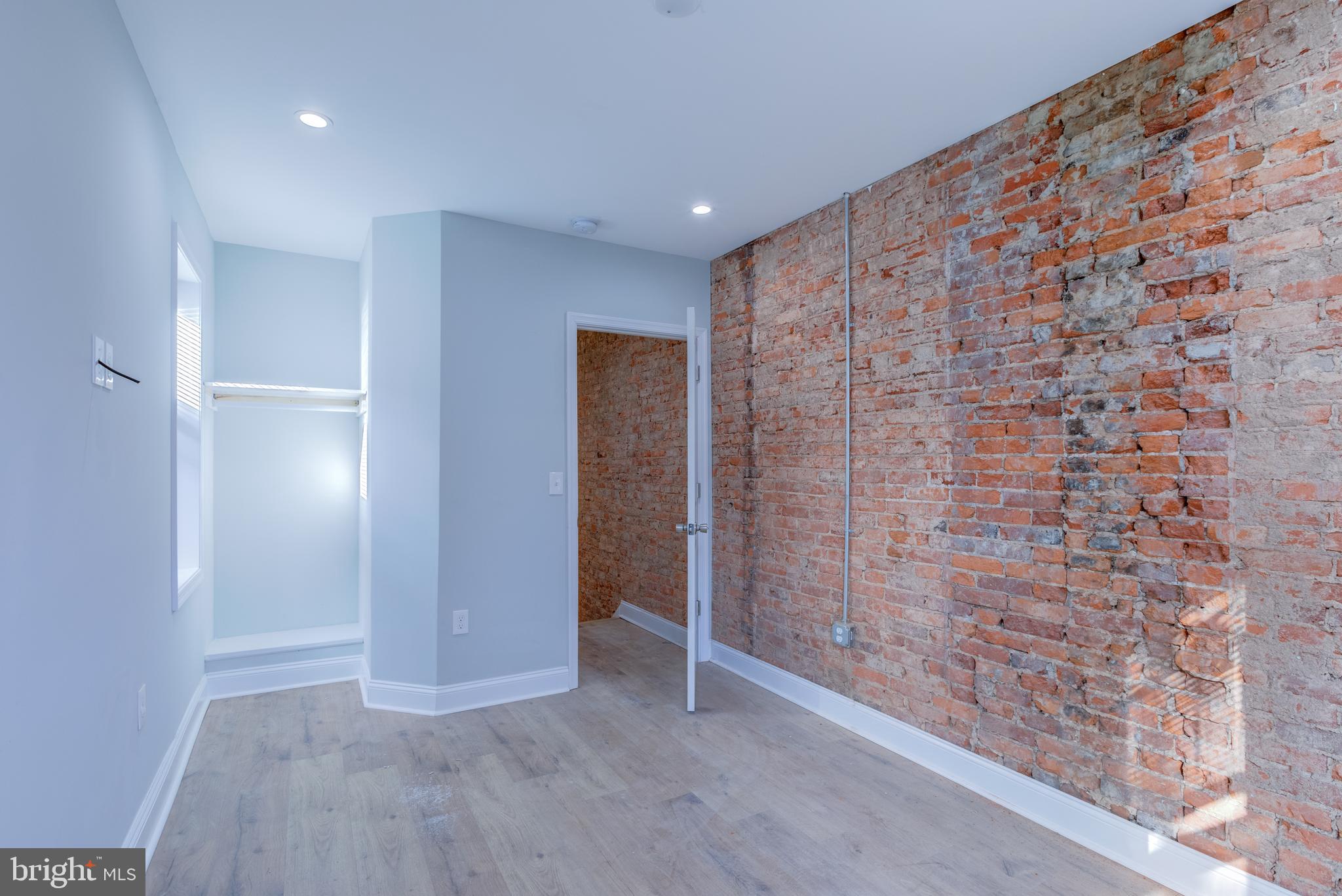 BREWERYTOWN - Residential Lease