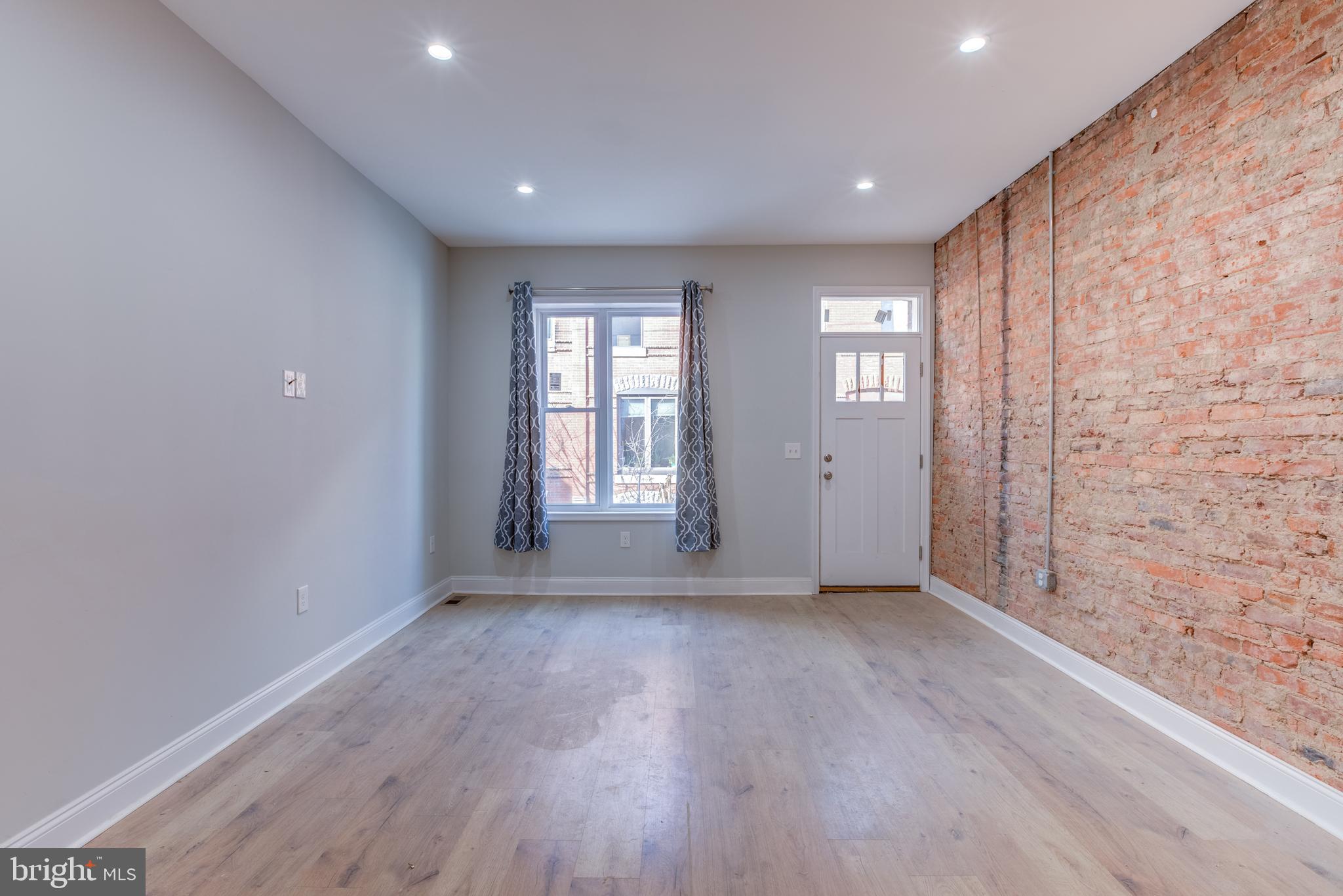 BREWERYTOWN - Residential Lease