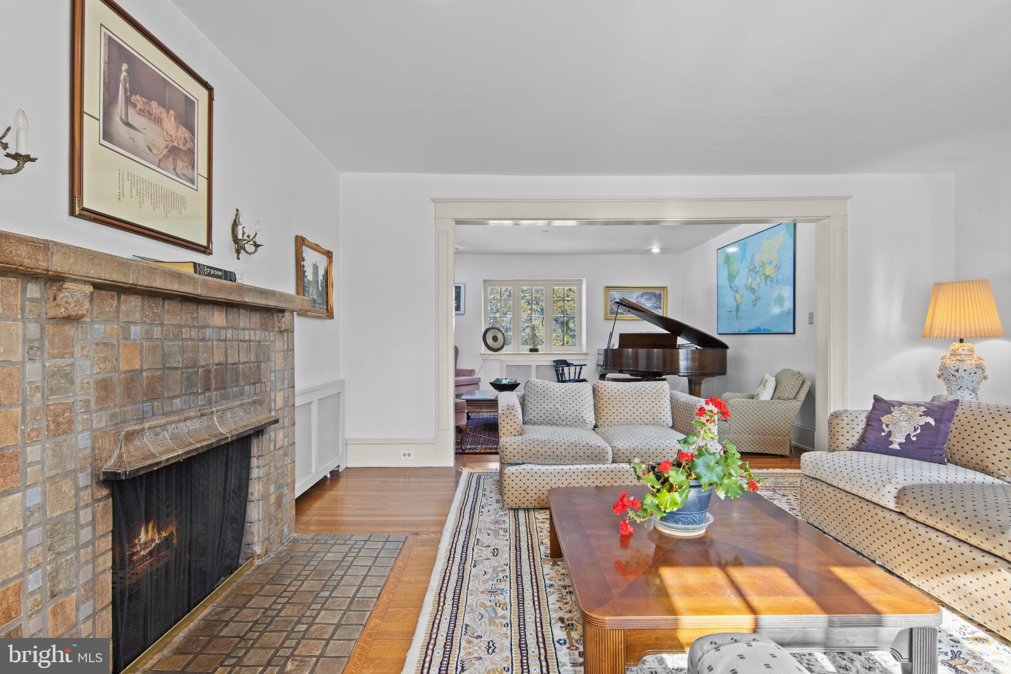 ELKINS PARK - Residential
