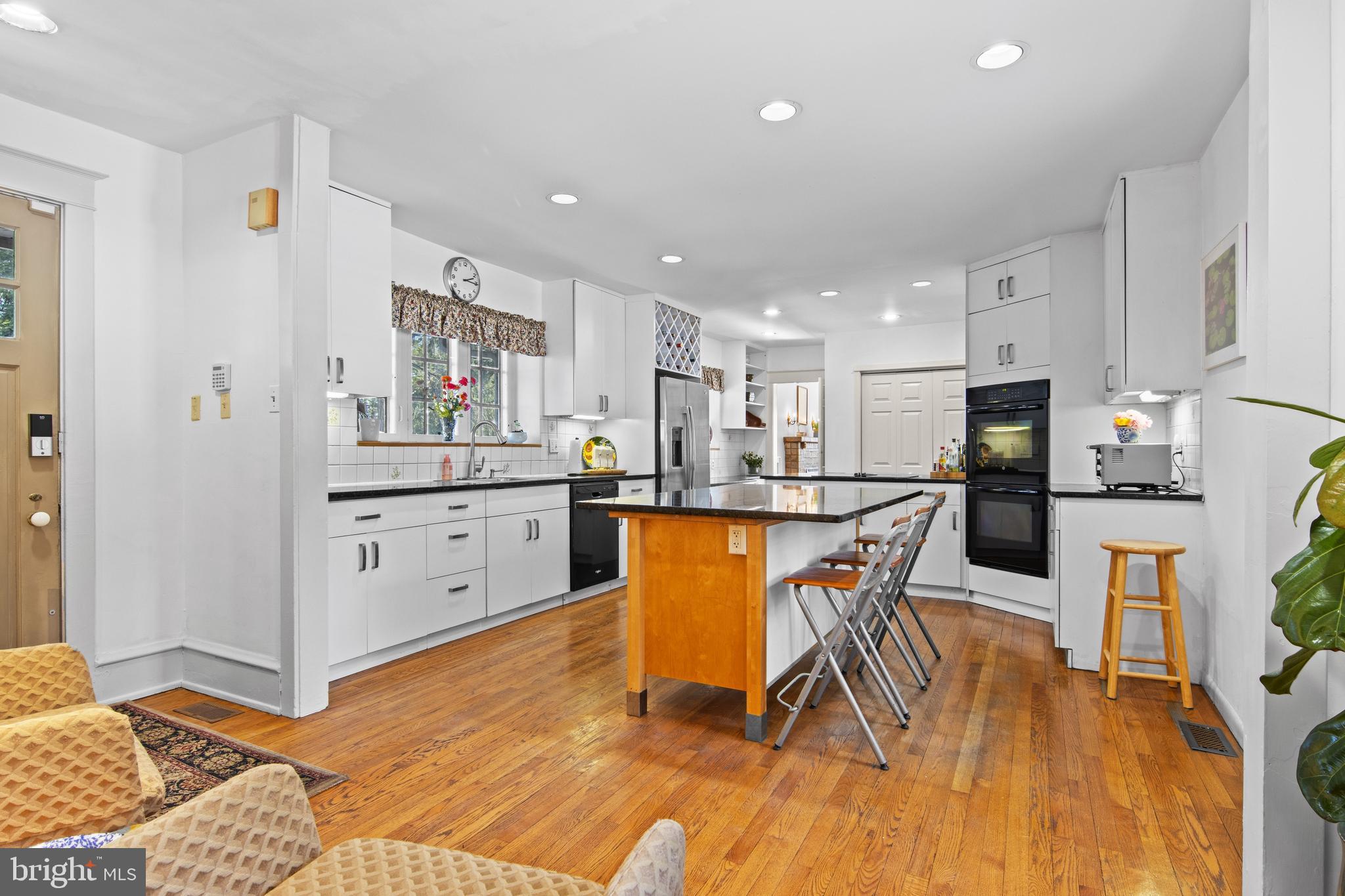 ELKINS PARK - Residential