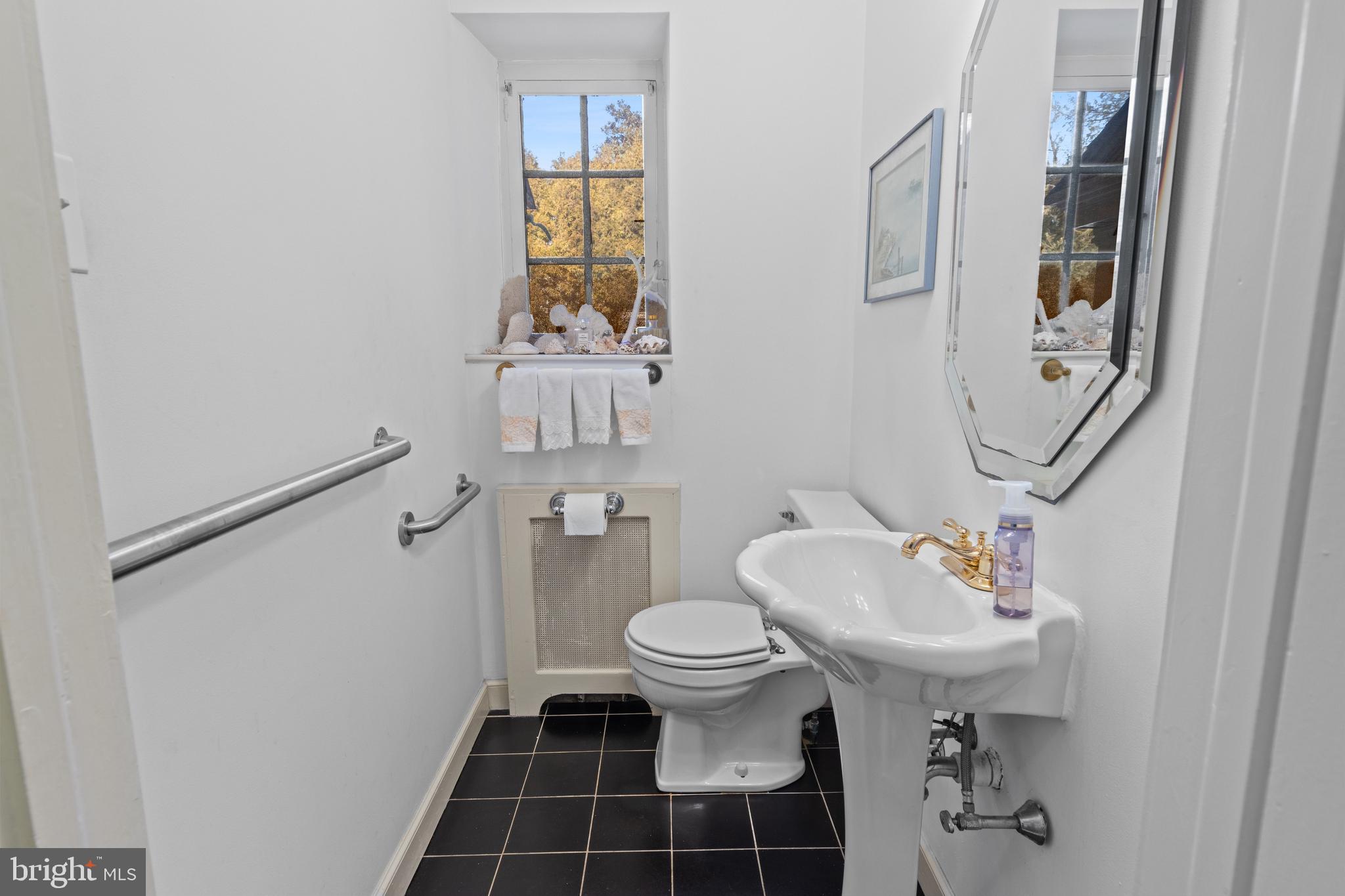 ELKINS PARK - Residential