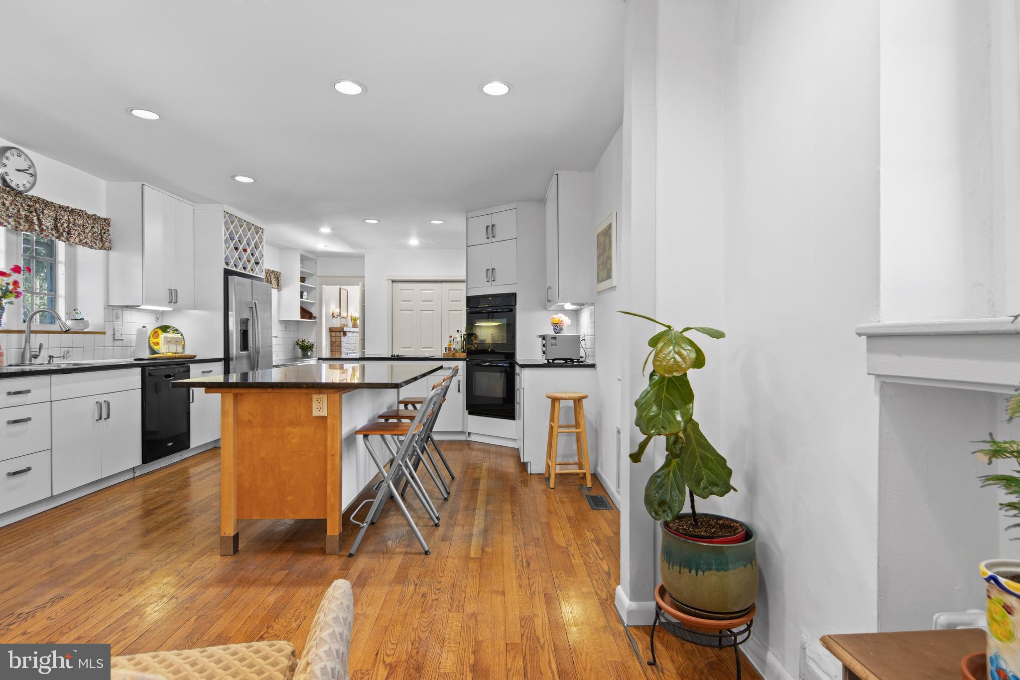 ELKINS PARK - Residential