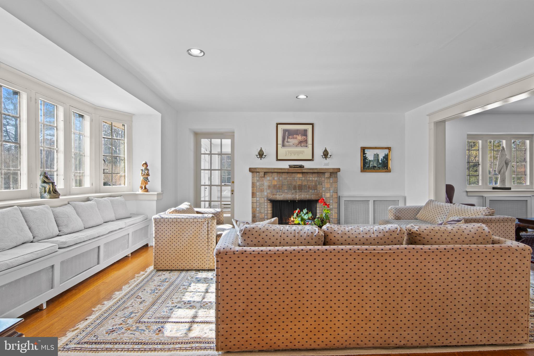 ELKINS PARK - Residential