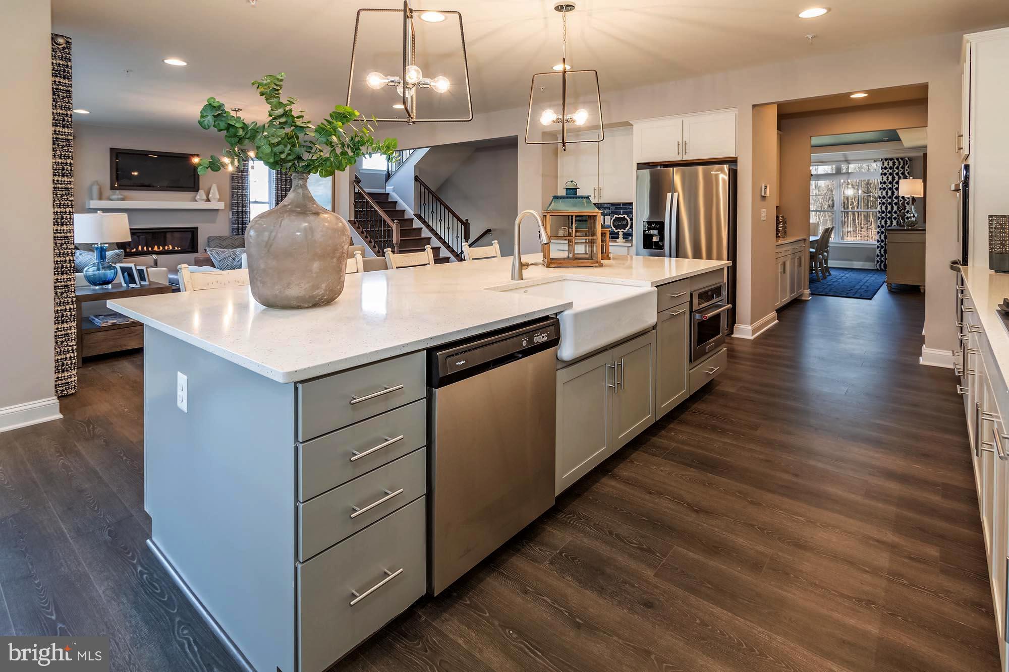 BEALLS MANOR - Residential