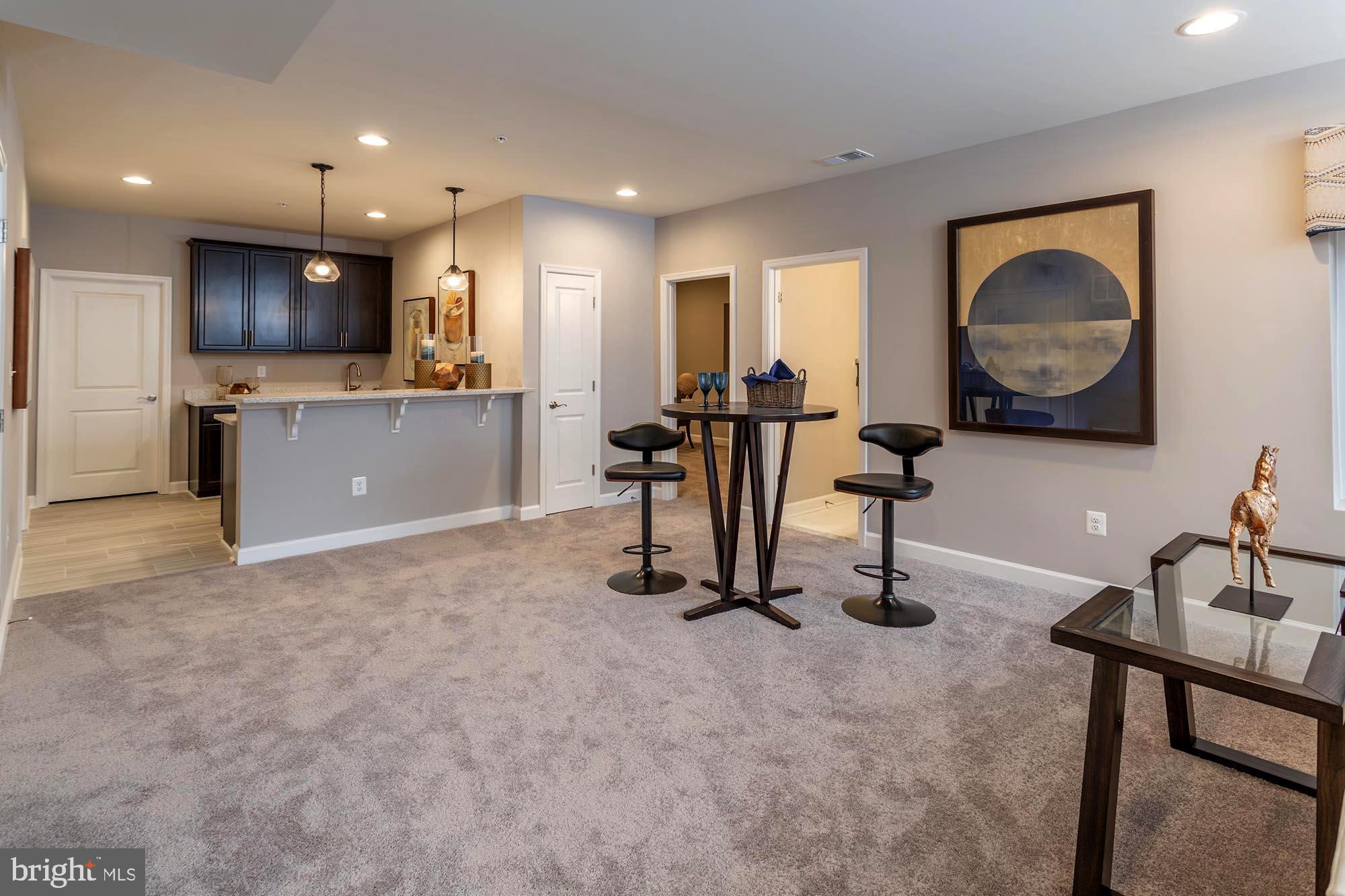 BEALLS MANOR - Residential